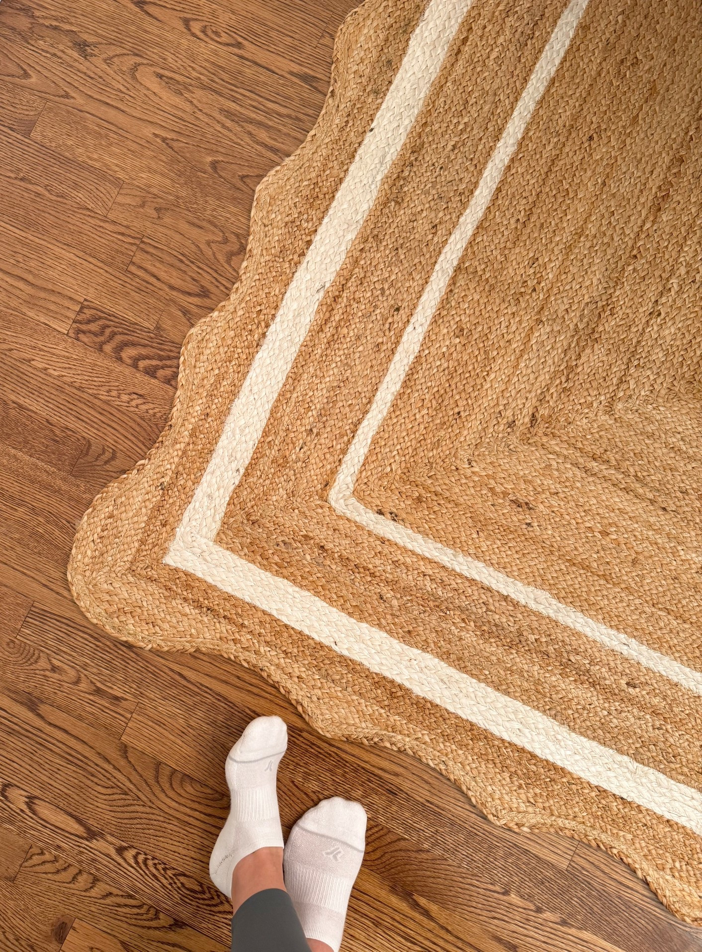 This rug is giving full Serena & Lily coastal charm without the splurge. 

#LTKHome #LTKBeauty #LTKdayinmylife