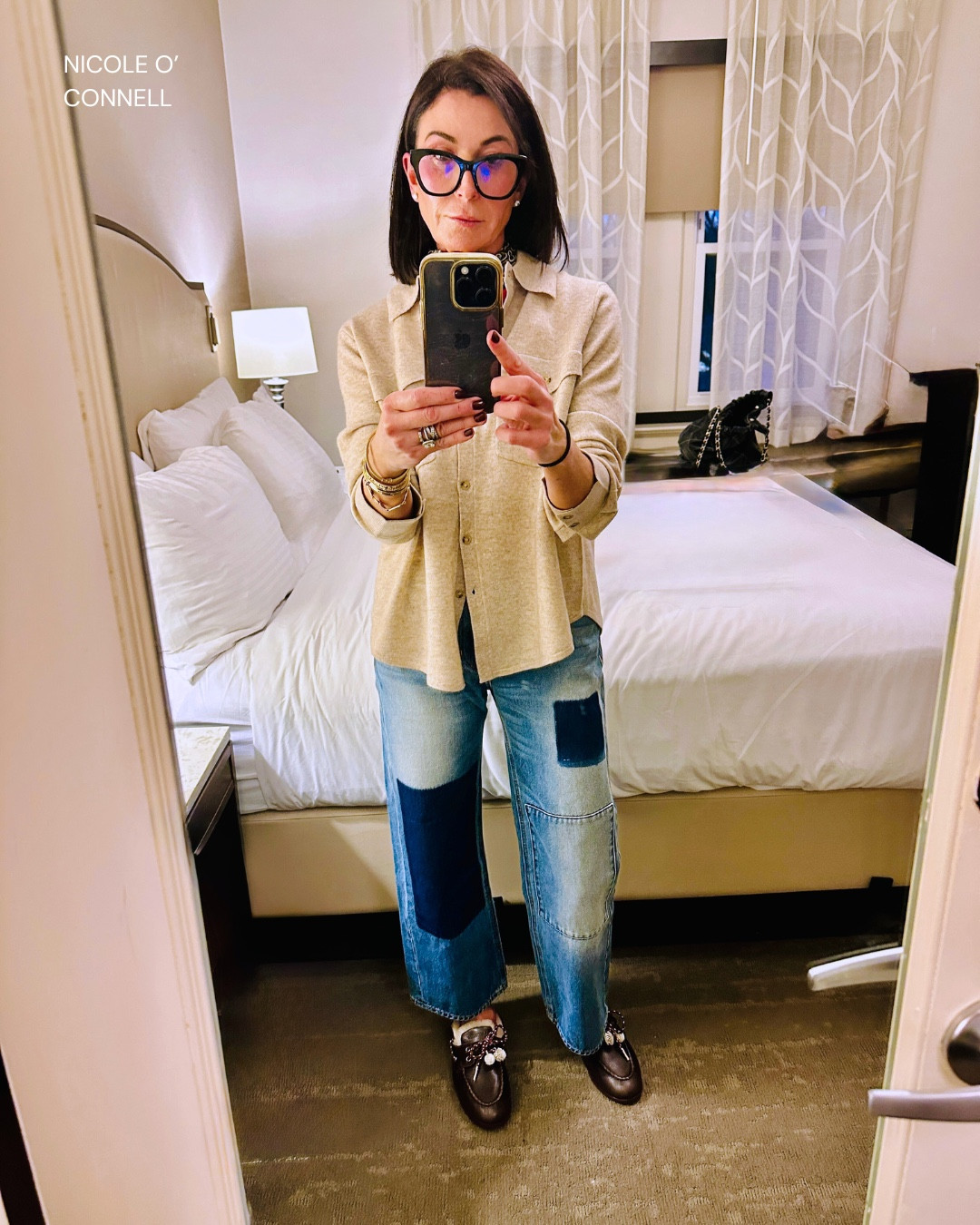 Cold weather, still in style ❄️✨
Winter outfits don’t have to be bulky or boring. With the right layers and timeless pieces, staying warm can still look polished and effortless.

Shop similar items to what I’m wearing on my LTK and ShopMy.
Your go-to personal stylist in New Jersey for everyday, wearable style.

#PersonalStylistNJ #WinterStyleNJ #ColdWeatherStyle #NJFashion #StyleInNewJersey

#LTKOver40 #LTKTravel #LTKSeasonal