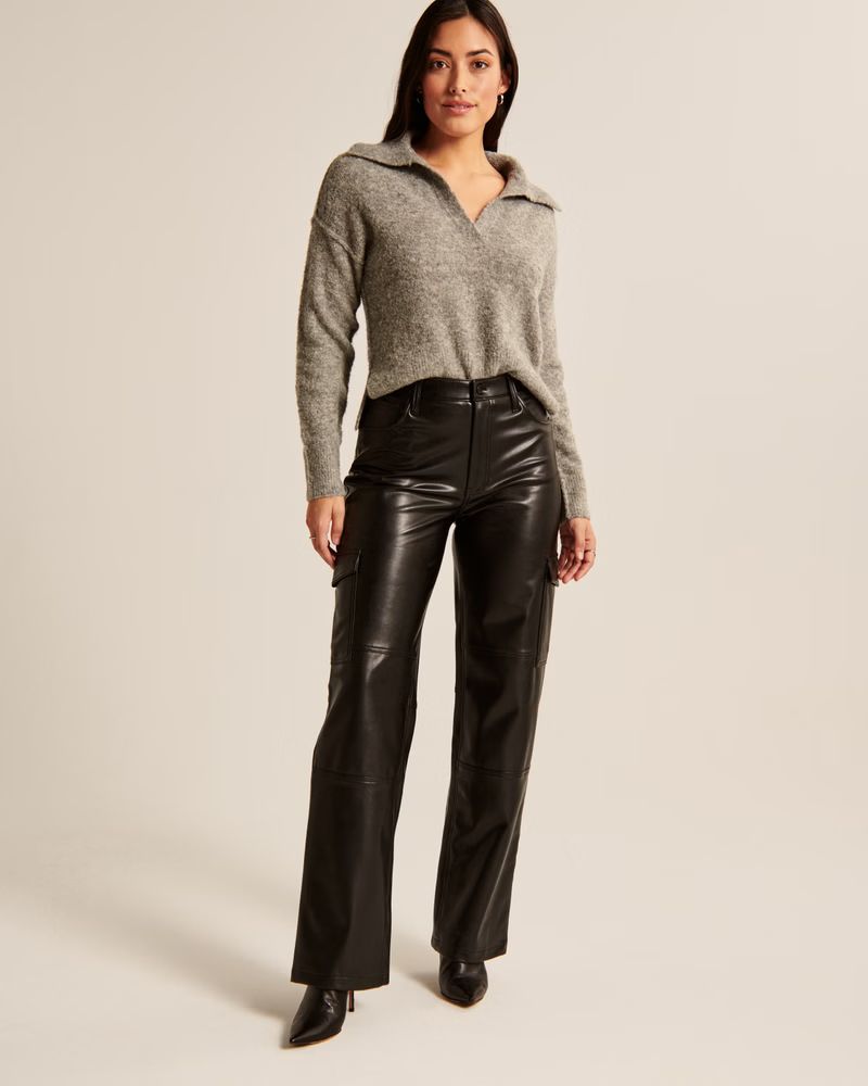 Curve Love Vegan Leather Cargo 90s Relaxed Pant | Abercrombie & Fitch (US)