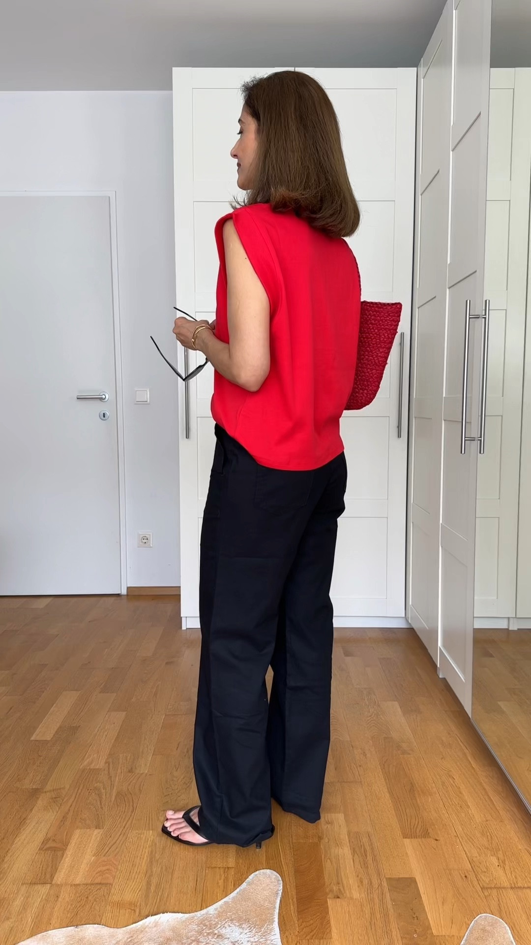 Tops Size 40/L
Black trousers EU size 38
Beige trousers EU size 38
Dress  EU size 40
I normally wear size 36/38 but here sized up to create a more relaxed and oversized look! #bonprix #fashionmadesmarter
@Shop.LTK #liketkit liketk.it/xx