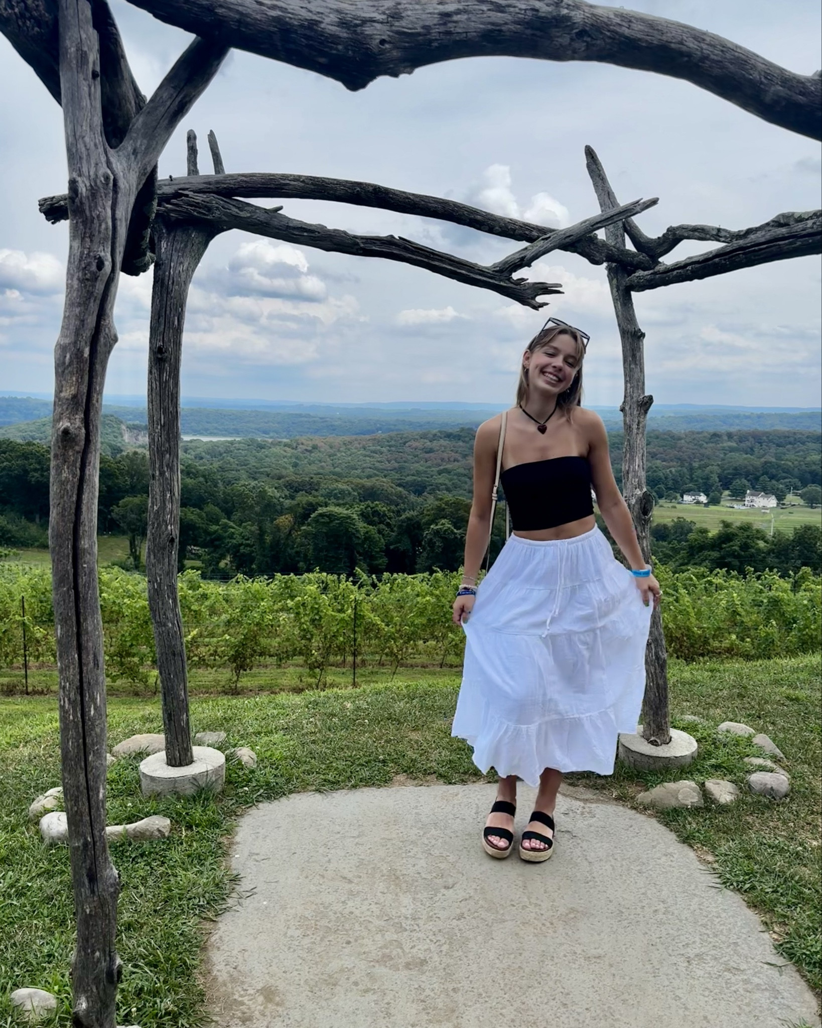 Cute little winery moment 🍷 💕


#LTKTravel #LTKFindsUnder50 #LTKU