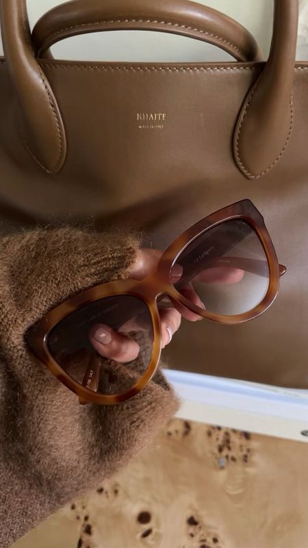 Chic sunglasses under $100

#LTKfindsunder100 #LTKstyletip #LTKVideo