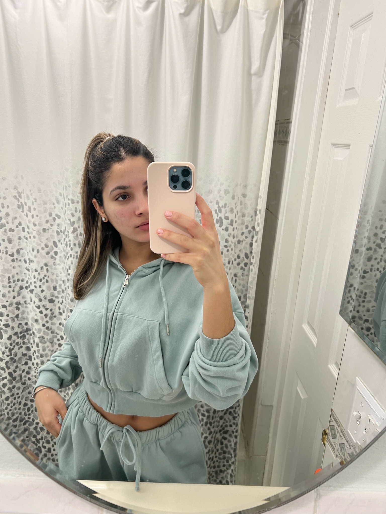 Matching sweat set 

#LTKSeasonal #LTKstyletip #LTKSpringSale