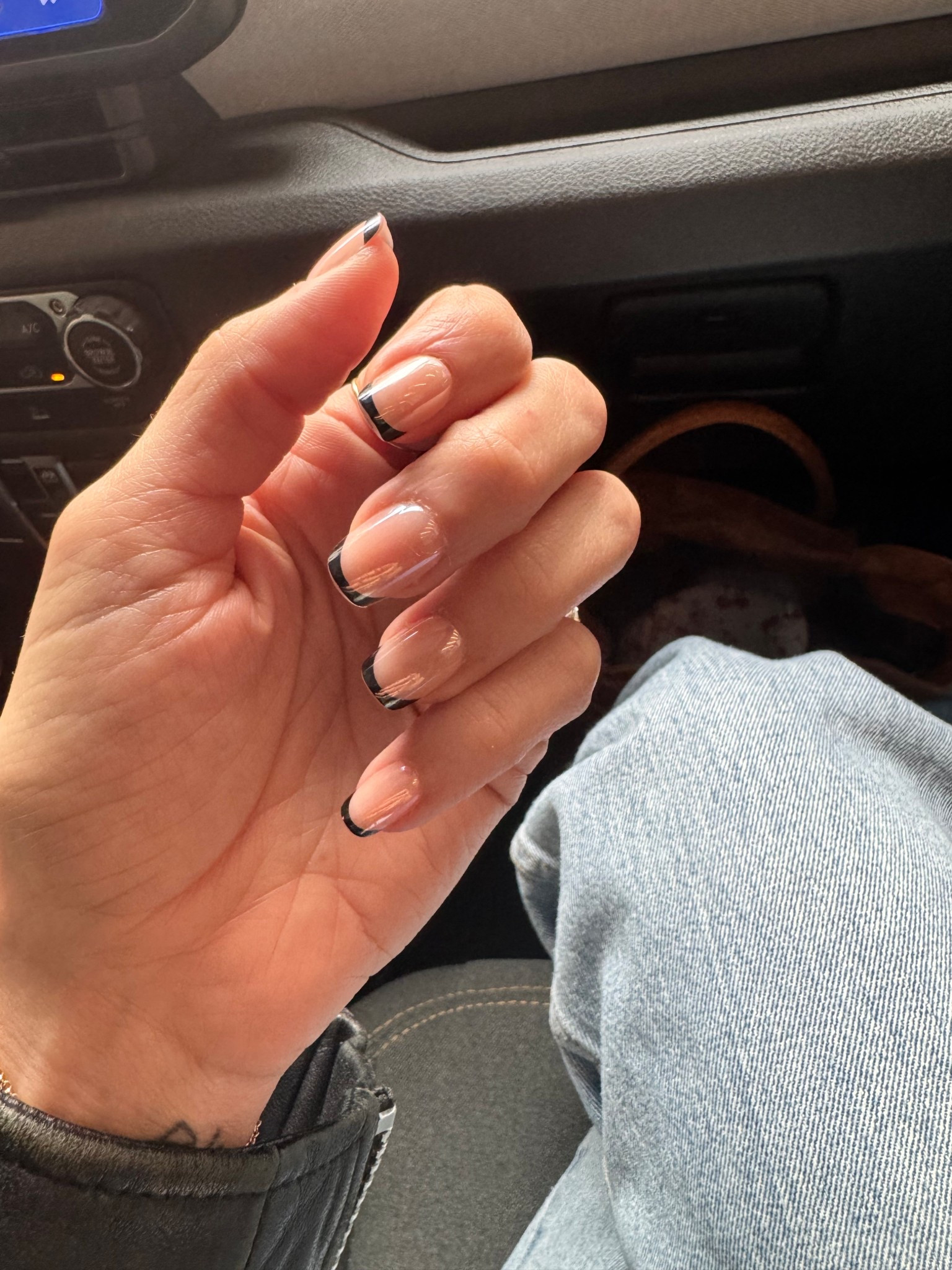 Press on favs 

#LTKvlog #LTKmomlife #LTKselfcare