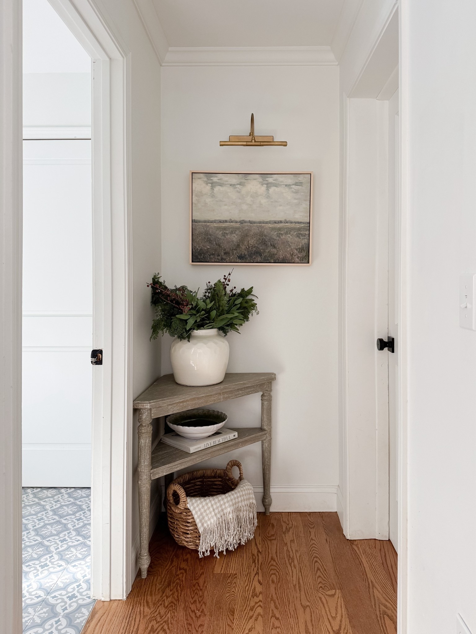 Neutral Home Decor

Coastal home  Neutral home  Home styling  Home decor  Neutral decor  Styled hallway  Faux tree  Coastal decor

#LTKHome