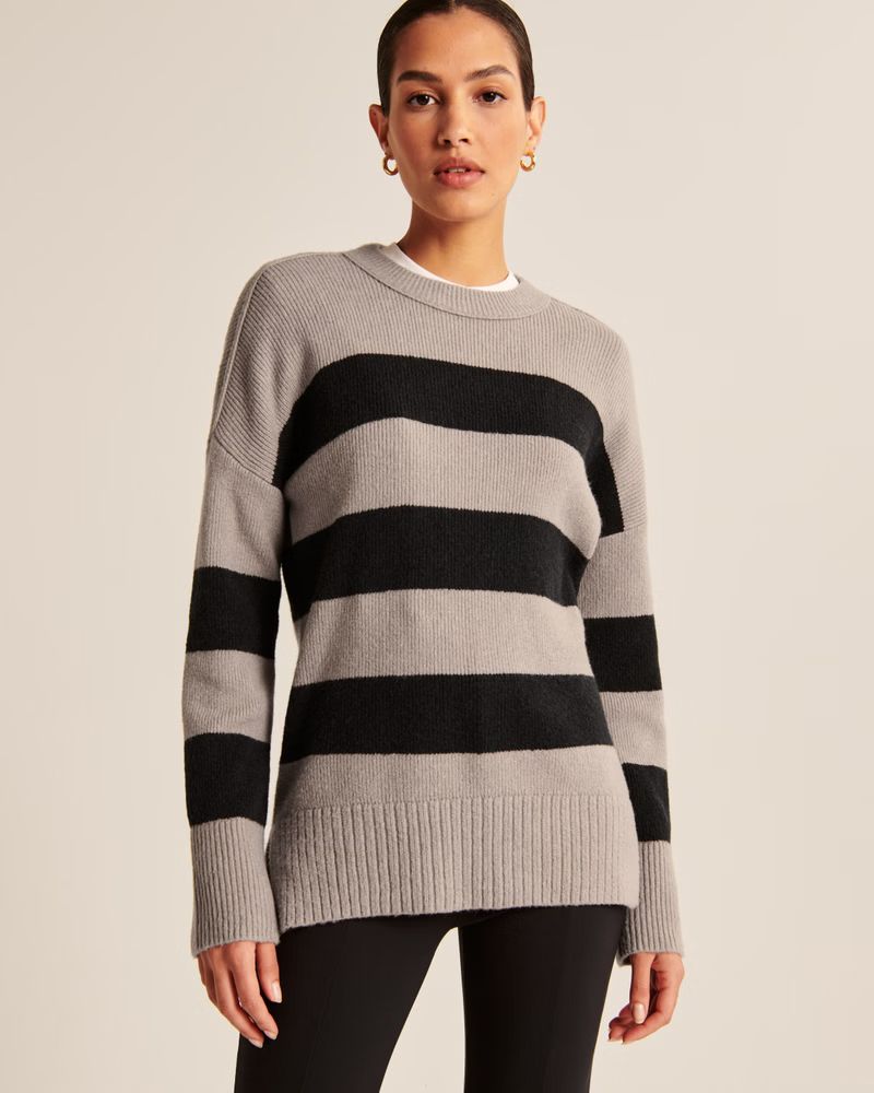 Women's Oversized Fluffy Cable Crew Sweater | Women's Tops | Abercrombie.com | Abercrombie & Fitch (US)