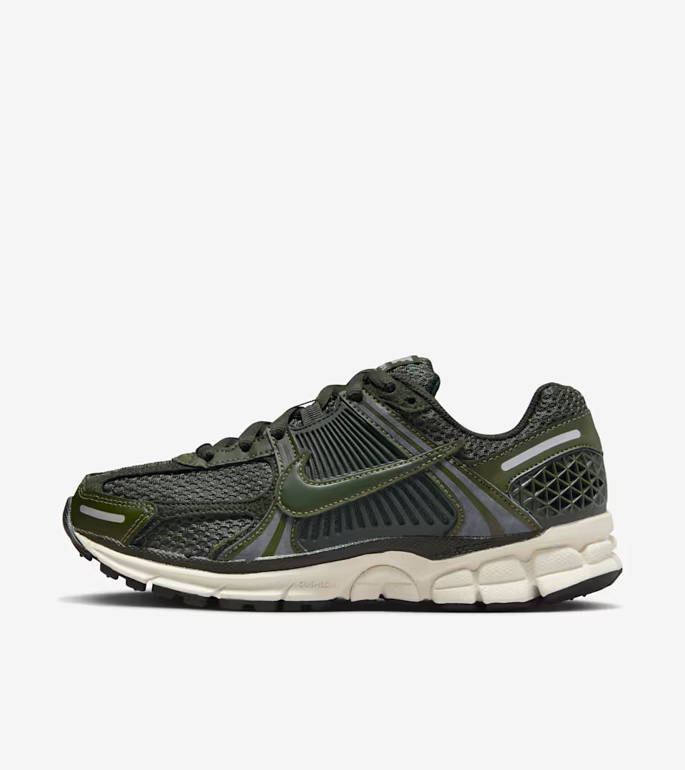 Women's Zoom Vomero 5 | Nike (US)