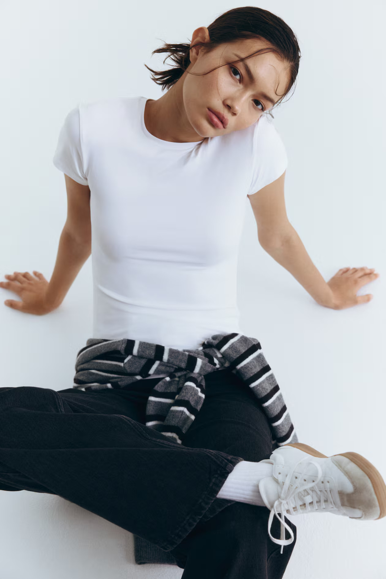 Fitted T-shirt | H&M (US + CA)