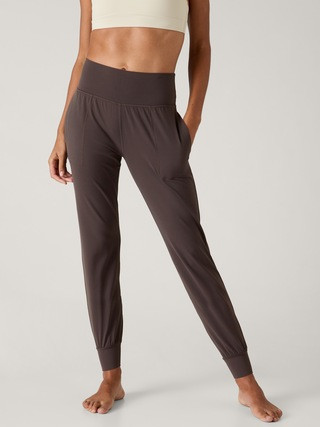 Salutation Jogger | Athleta