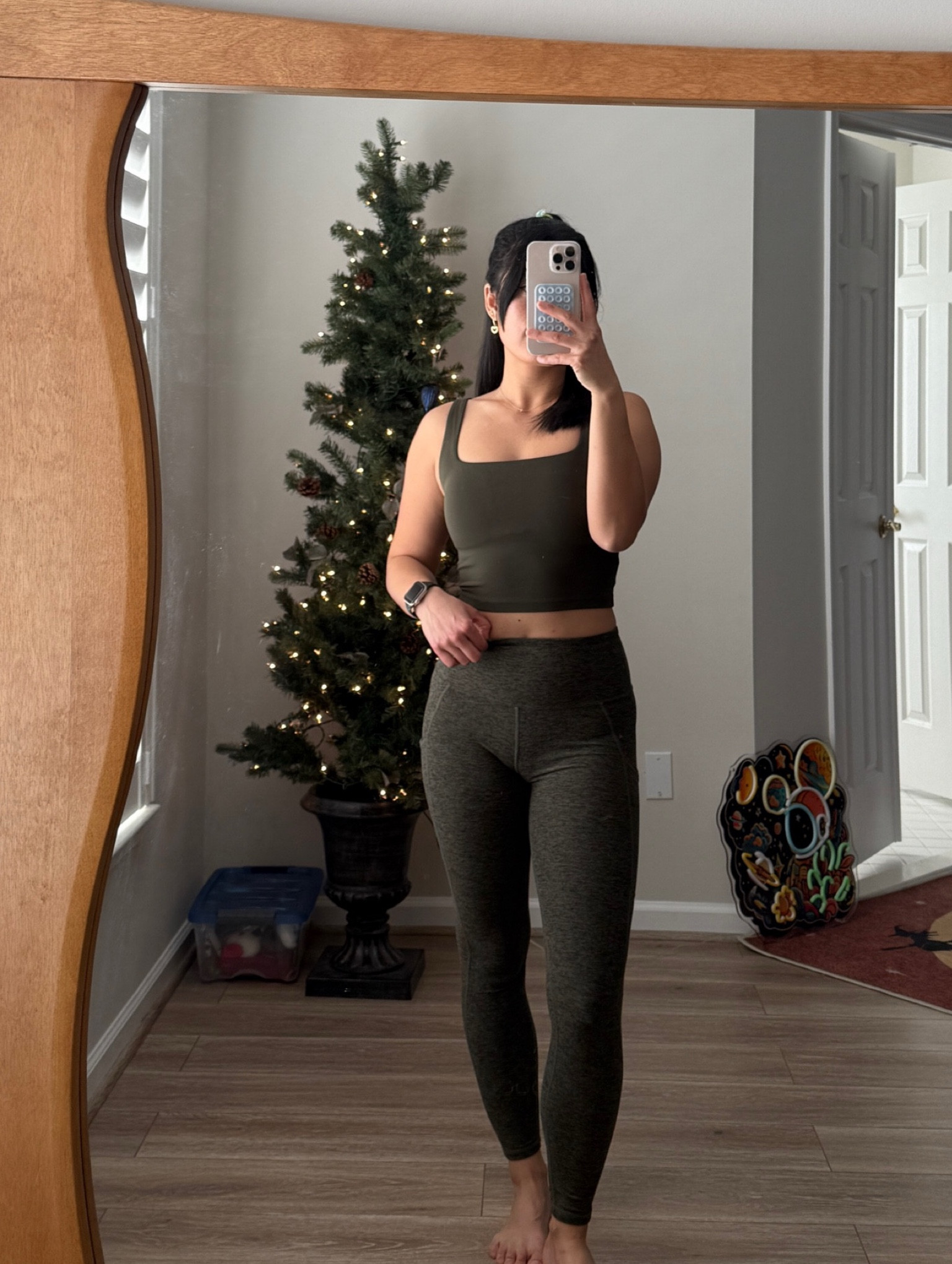 Fitness style, outfit in gym, yoga top, yoga leggings, sporty chic

#LTKActive #LTKSeasonal #LTKfitness