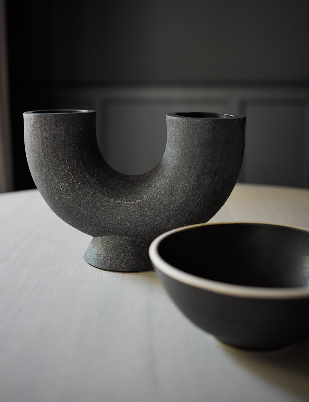 Damien Sculpture Vase | Lulu and Georgia 