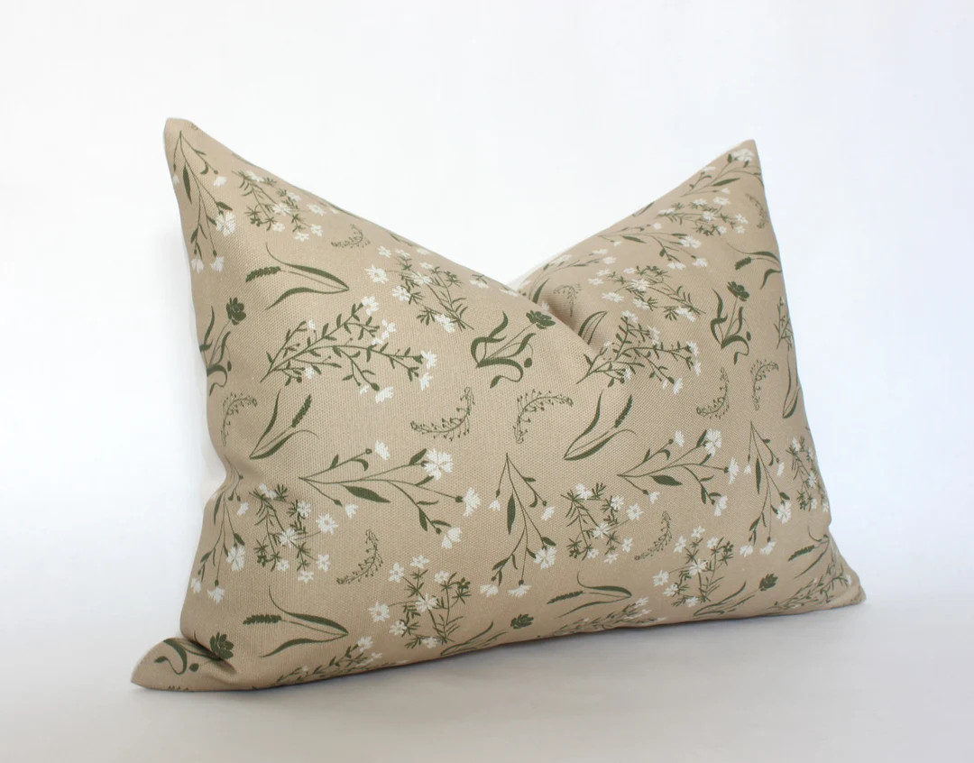 Tan Floral Throw Pillow 14x20 Neutral Lumbar Pillow Cover - Etsy | Etsy (US)