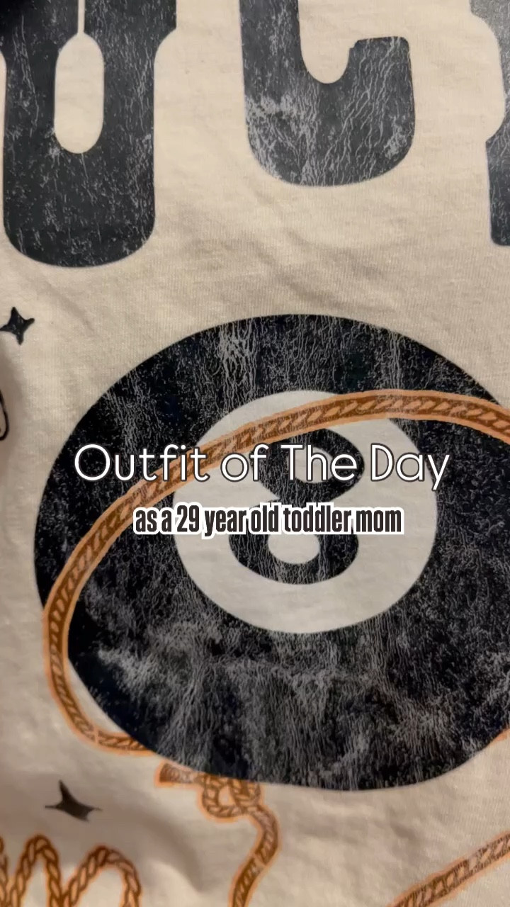 Etta and East is my go to for graphic tees!!! Also, I caved and got the barrel jeans👀👏🏼

#LTKGiftGuide #LTKCyberWeek #LTKStyleTip