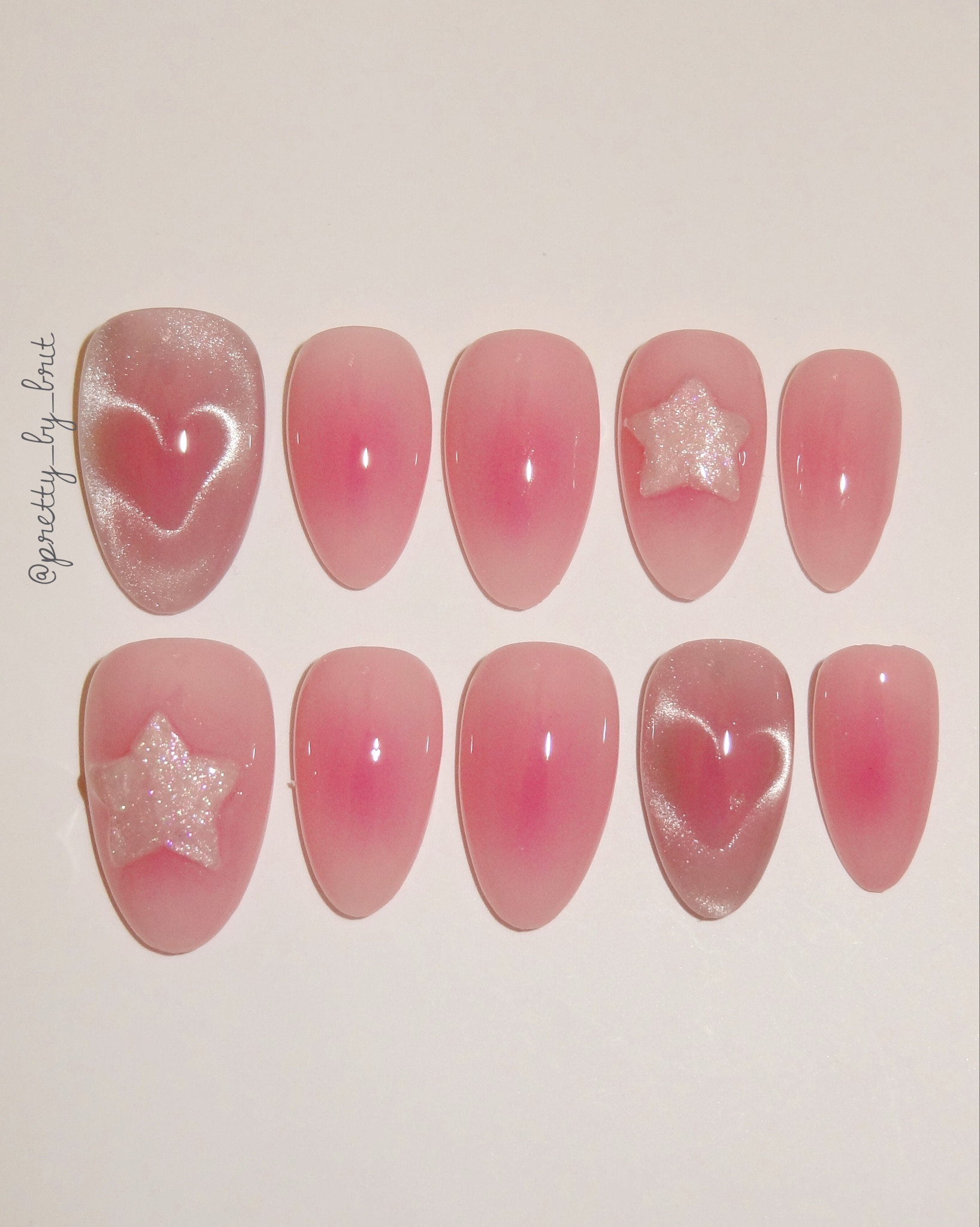 This aura is YUM.  Everything you need to recreate is linked!!

#LTKBeauty #LTKValentine #LTKselfcare
