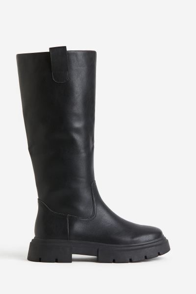 Chunky knee-high boots | H&M (UK, MY, IN, SG, PH, TW, HK)