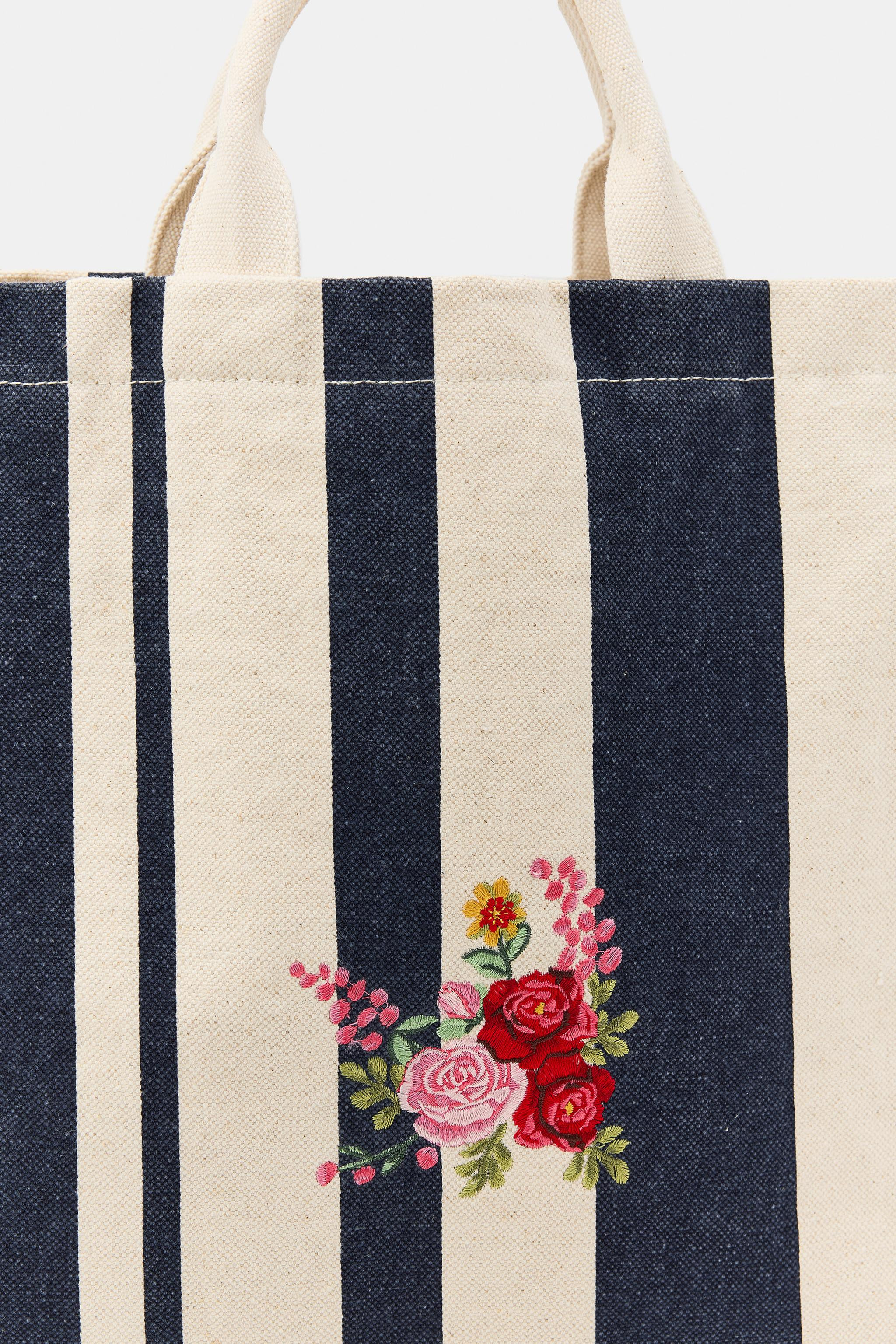 MAXI STRIPED FLORAL EMBROIDERY TOTE | Zara US