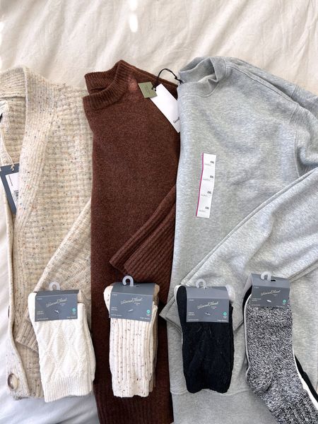 target fall basics
.
fall essentials, cozy socks, chunky cardigan, brown sweater, fall style

#LTKmidsize #LTKfindsunder50
