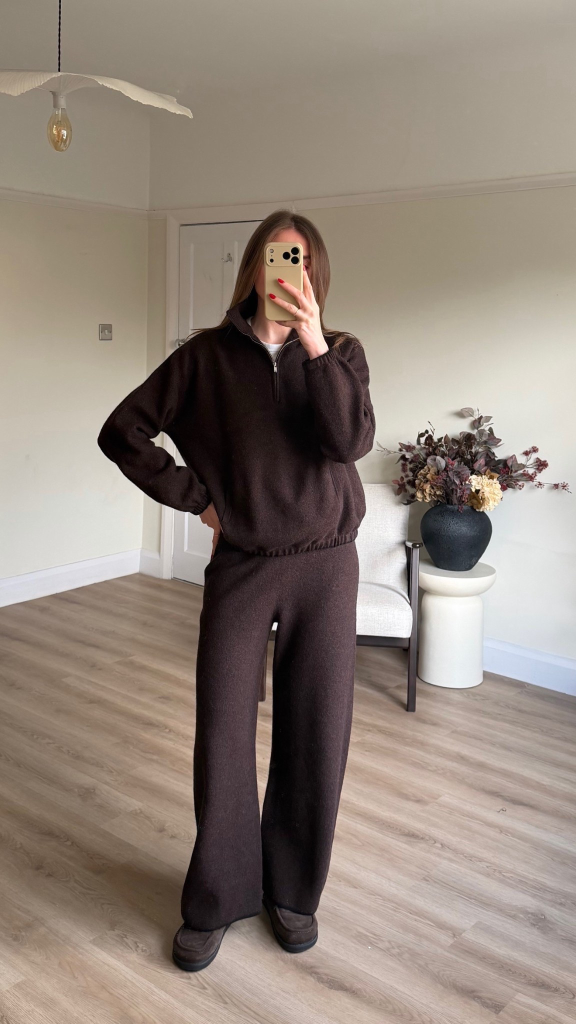 Sunday lounging at home outfit
Small in the COS brown wool half zip
Medium in the matching trousers
I’m 5ft 6
Dune brown suede loafers
Airport profit 

#LTKwinter #LTKuk #LTKeurope