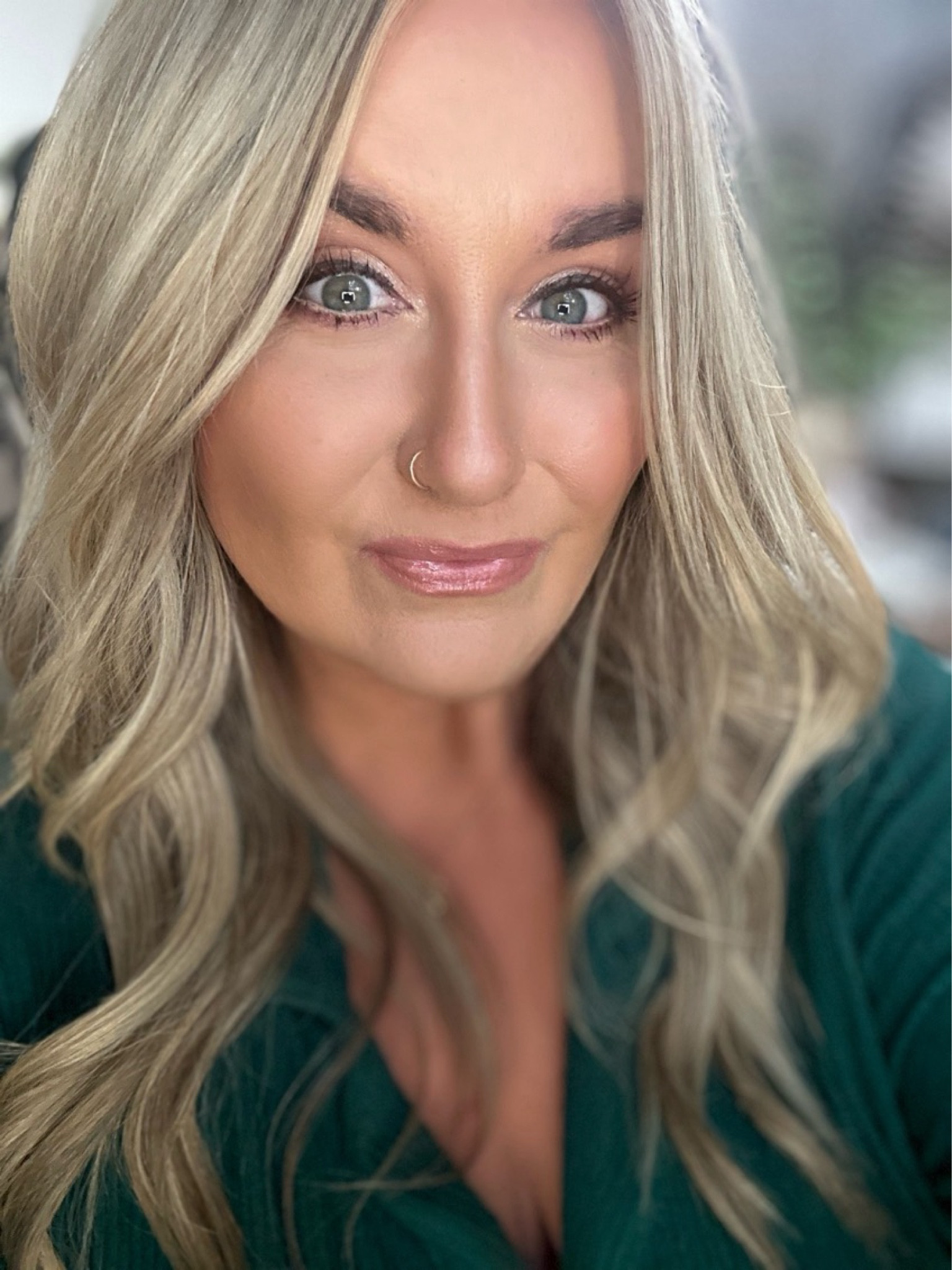 Tarte is 40% off! Here are my most used FAVORITE products!
Creaseless powder in lavender 
Highlighter -Pearl Glow
Man eater nightfall palette 
*inner corner-Fascinate
*outer corner-Sly
Double take liner in brown
Fake awake in nude on waterline
Tubing mascara in brown
Lip liner in Buff
Maracuja in rose!
*crease-Cat Nap
*outer corner/under eye-Mischief
*brow bone-Fascinate


#LTKSaleAlert #LTKFindsUnder50 #LTKBeauty