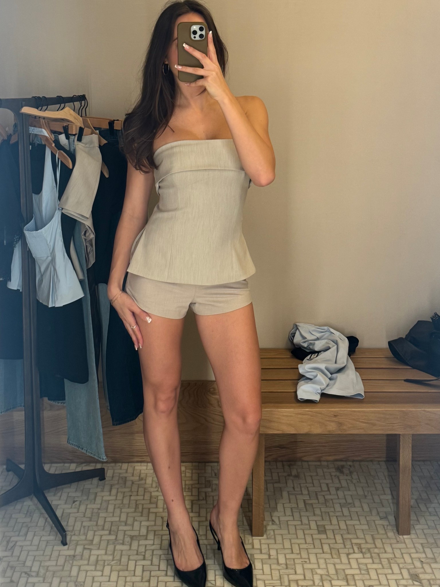 Aritzia Spring fit - colour Heather Matte Pearl 

#LTKdatenight #LTKstyletip #LTKsummer