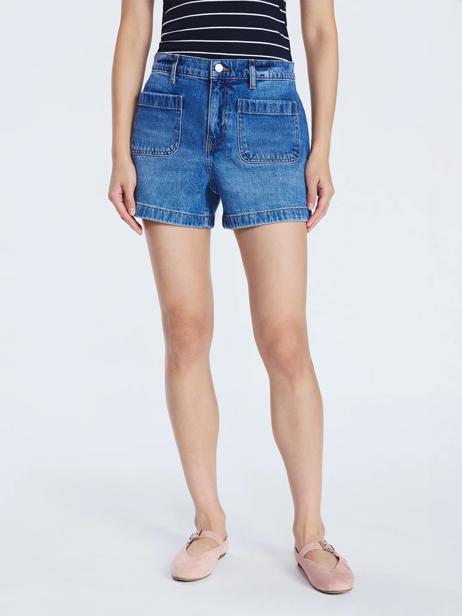 Free Assembly Women's and Women's Plus Patch Pocket Denim Shorts, 4" Inseam, Sizes 0-28W | Walmart (US)
