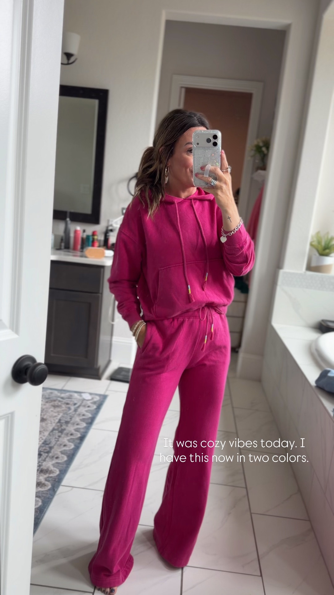 Wearing an XS in both the top and pants! I’m 5”6, usually a 0-2, XS/S!

#LTKootd #LTKgrwm #LTKdayinmylife
