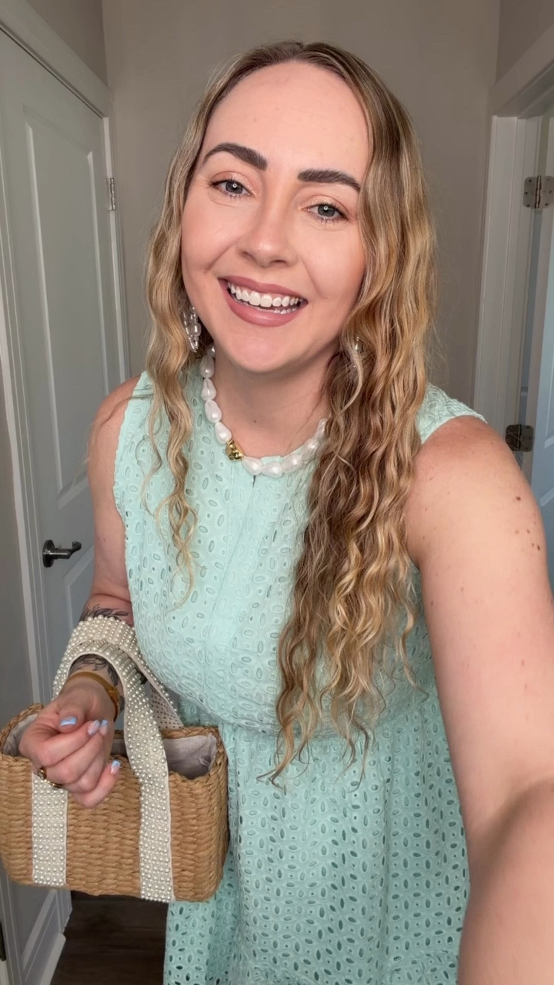 Day 3 of my Amazon spring dress series and this color??? 😍💚

The eyelet detail + flowy fit makes this one feel so feminine and elevated without trying too hard.

Lightweight, breathable, and one of those dresses that just looks good on everyone.

Perfect for: brunch, baby showers, vacation, spring events, or everyday 🤍



#LTKootd #LTKTall #LTKSeasonal