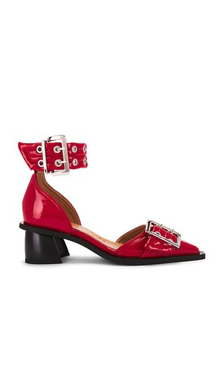 Feminine Buckle Open Cut Pump in Racing Red | Revolve Clothing (Global)