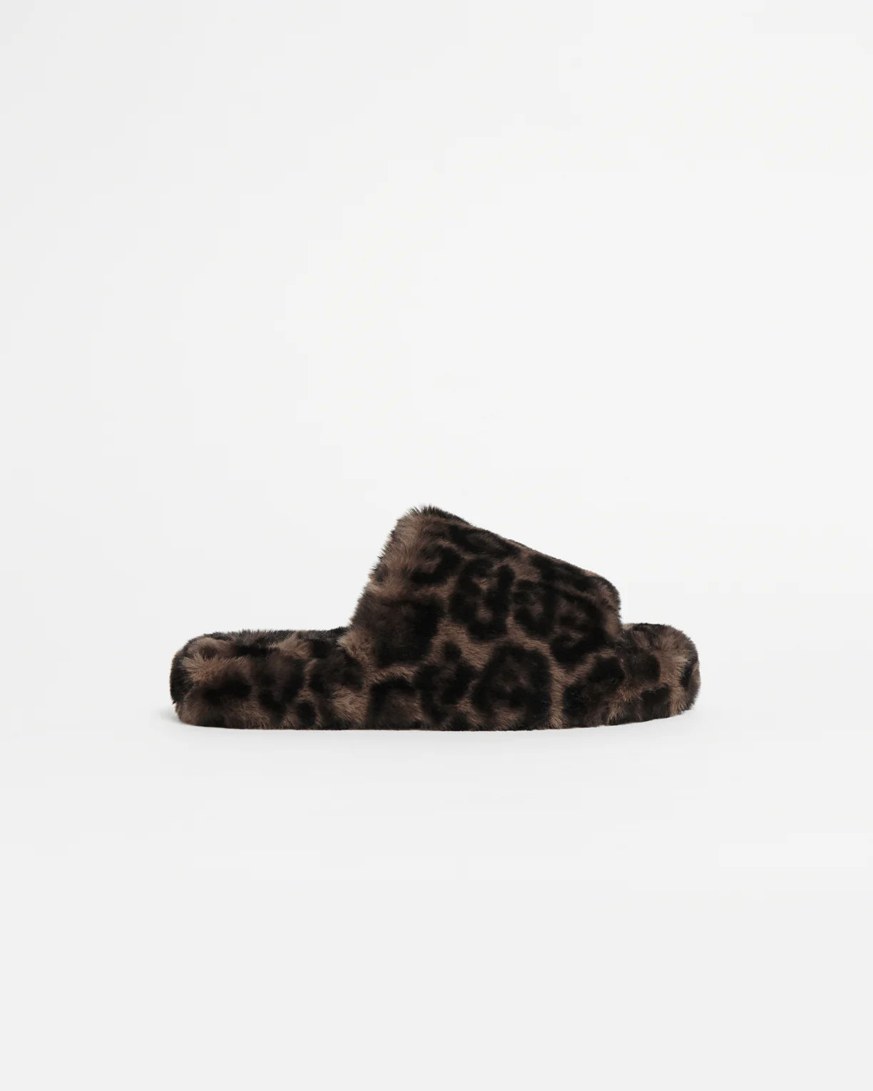 Dillon Faux Fur Slipper in Dark Leopard | Apparis