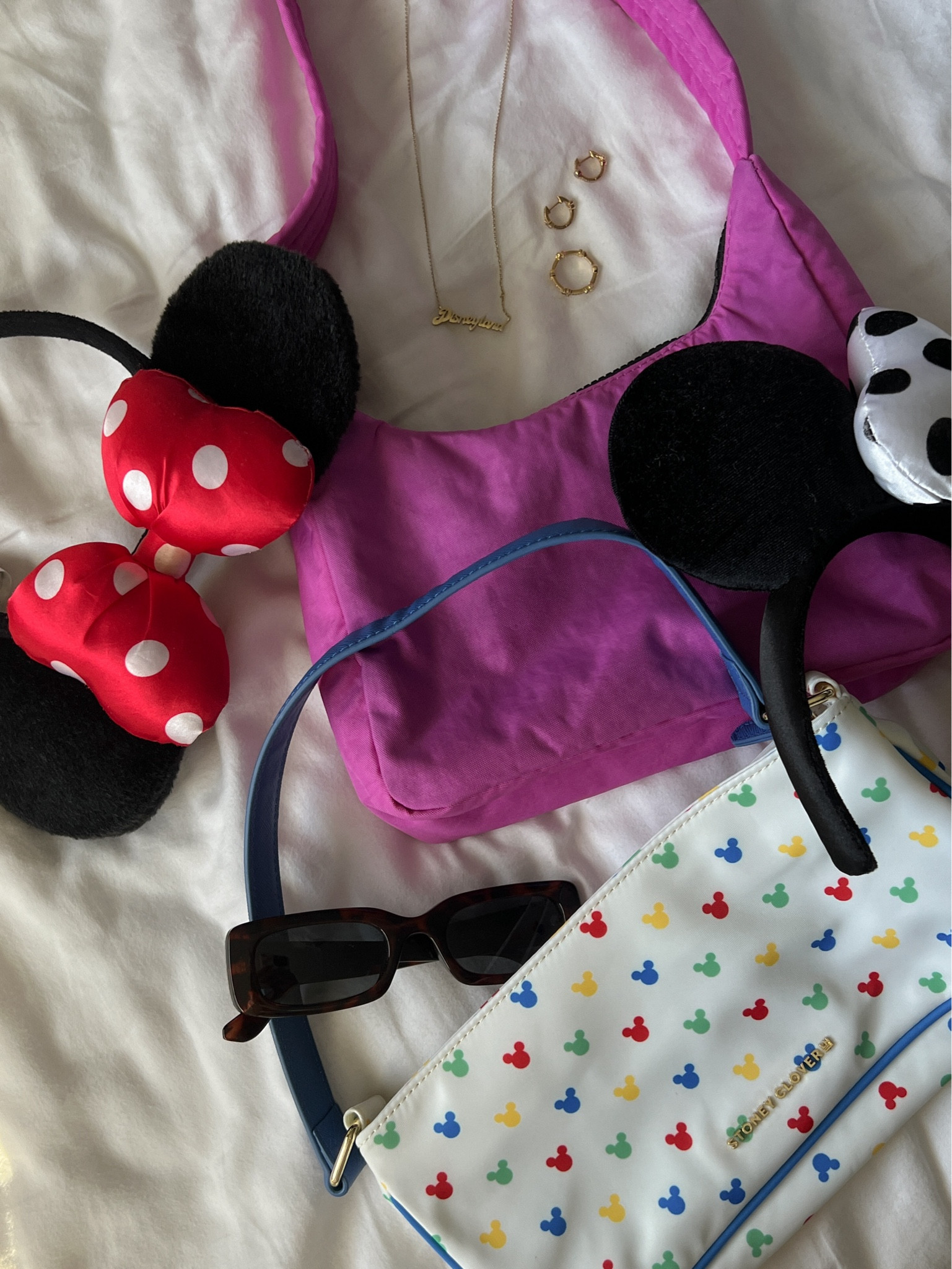 POV: you’re packing for Disney 

All the Disney accessories from baggu, Stoney clover lane, I-sea, the Disney store, crislu and Pandora jewelry 

Ig: @jkyinthesky & @jillianybarra

#disney #disneystyle #disneyaccessories #baggu #stoneyclover #sunglasses #minnieears #accessories #crislujewelry #pandora #pandorajewelry #disneyaesthetic #disneyvibes #disneygirl #disneyflatlay #disneyitgirl 

#LTKfindsunder100 #LTKfindsunder50 #LTKstyletip