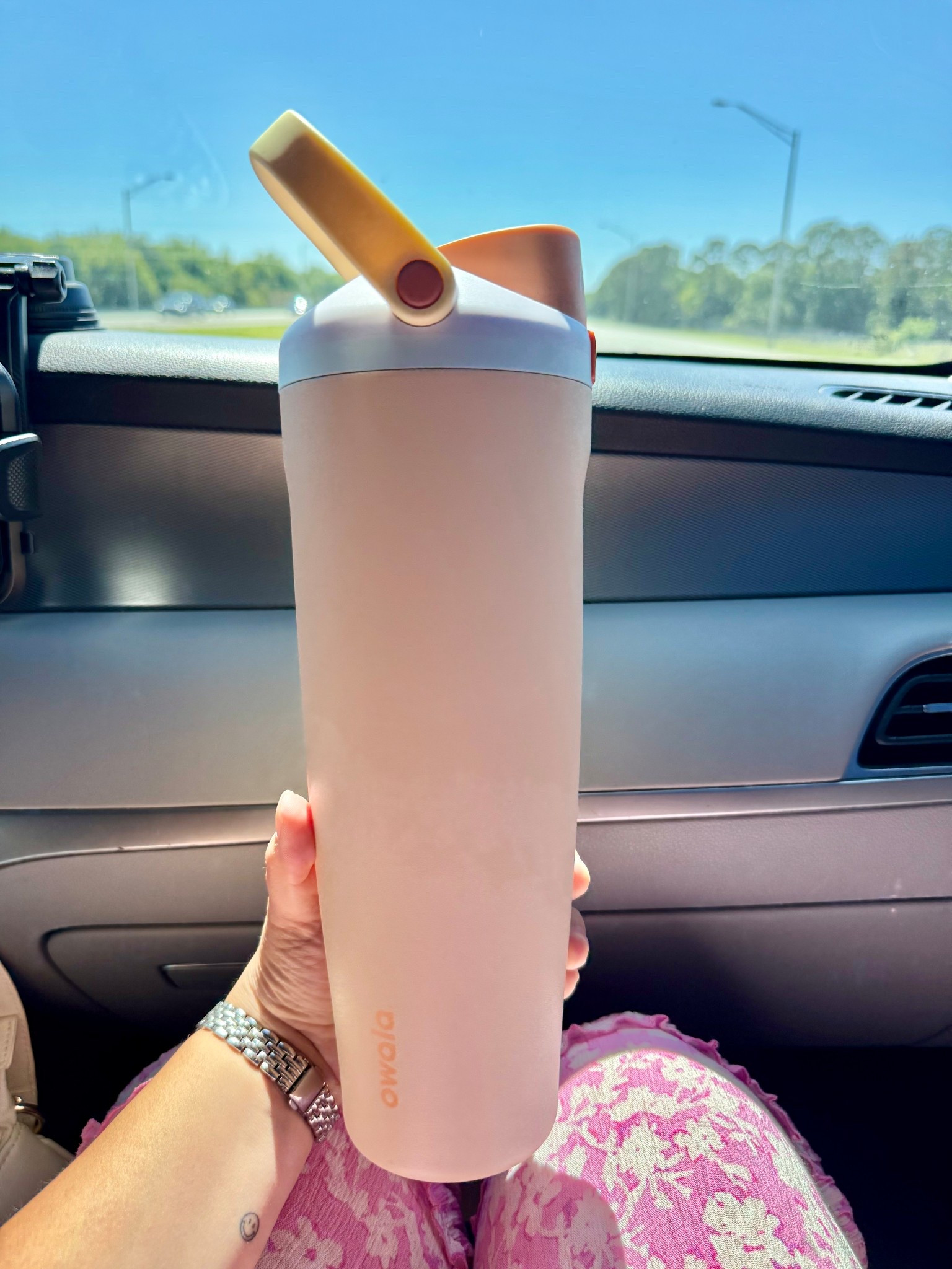 Best water cup! 💧 #owala #target #spring #easterbasketideas

#LTKU #LTKdayinmylife #LTKActive