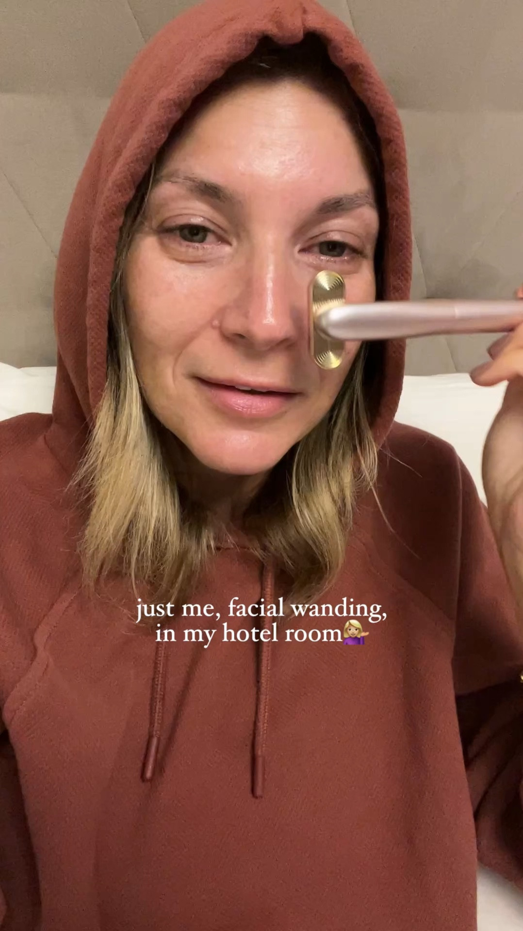 Lunaglow facial wand goes everywhere with me!

#LTKTravel #LTKBeauty #LTKSaleAlert