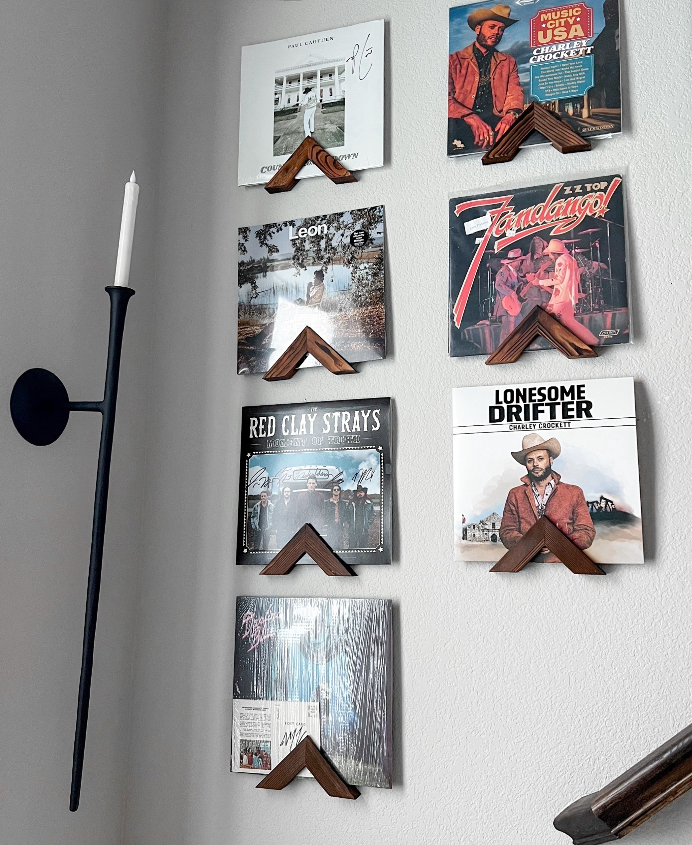 Becoming one of my favorite spots in the house 🤍

#recordwall #amazonfinds #zgallerie #musiclovers #homedecor #amazonhome

#LTKHome