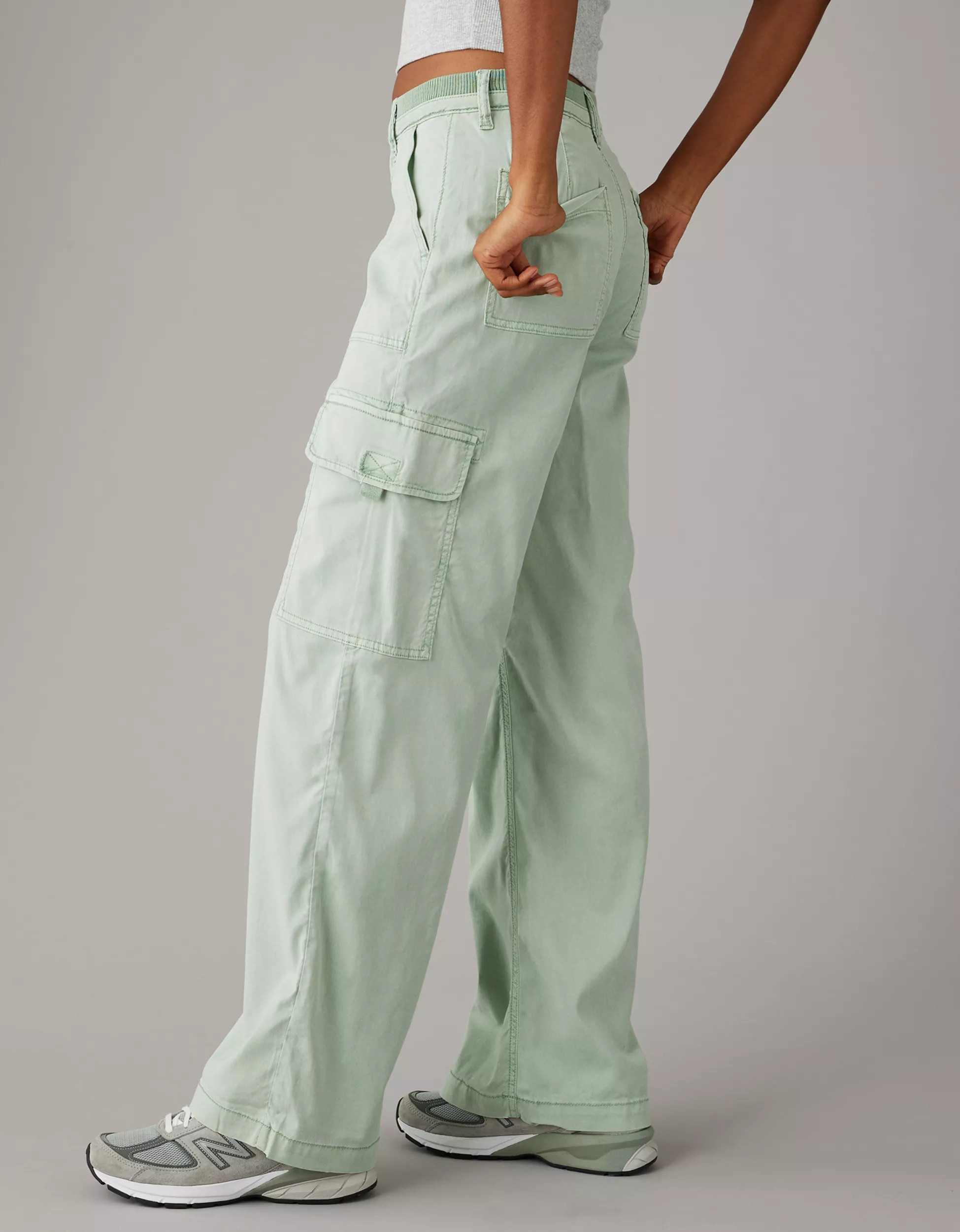AE Dreamy Drape Stretch Cargo Super High-Waisted Baggy Wide-Leg Pant | American Eagle Outfitters (US & CA)