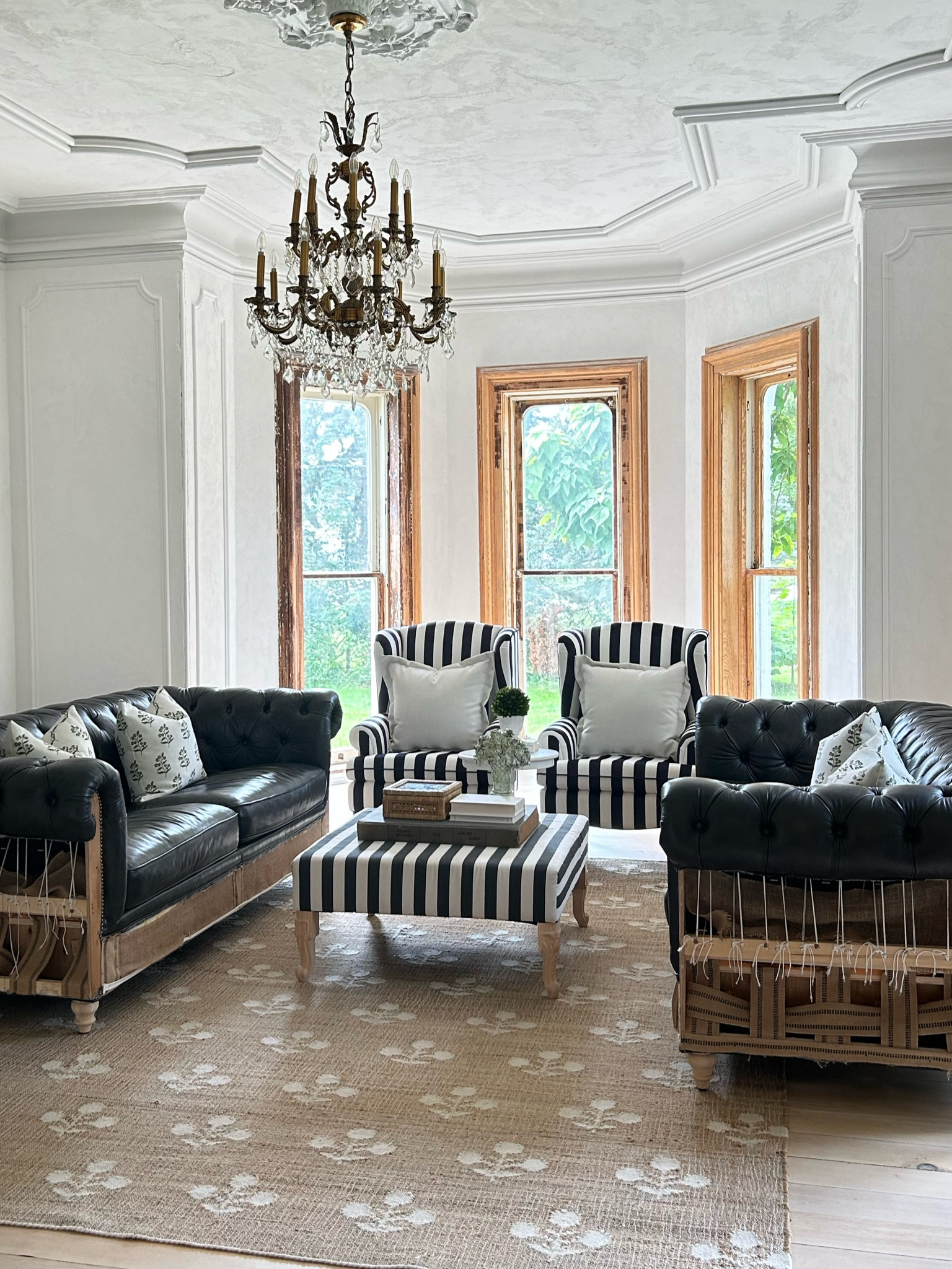 Living room sources! 

#LTKstyletip #LTKhome #LTKFind