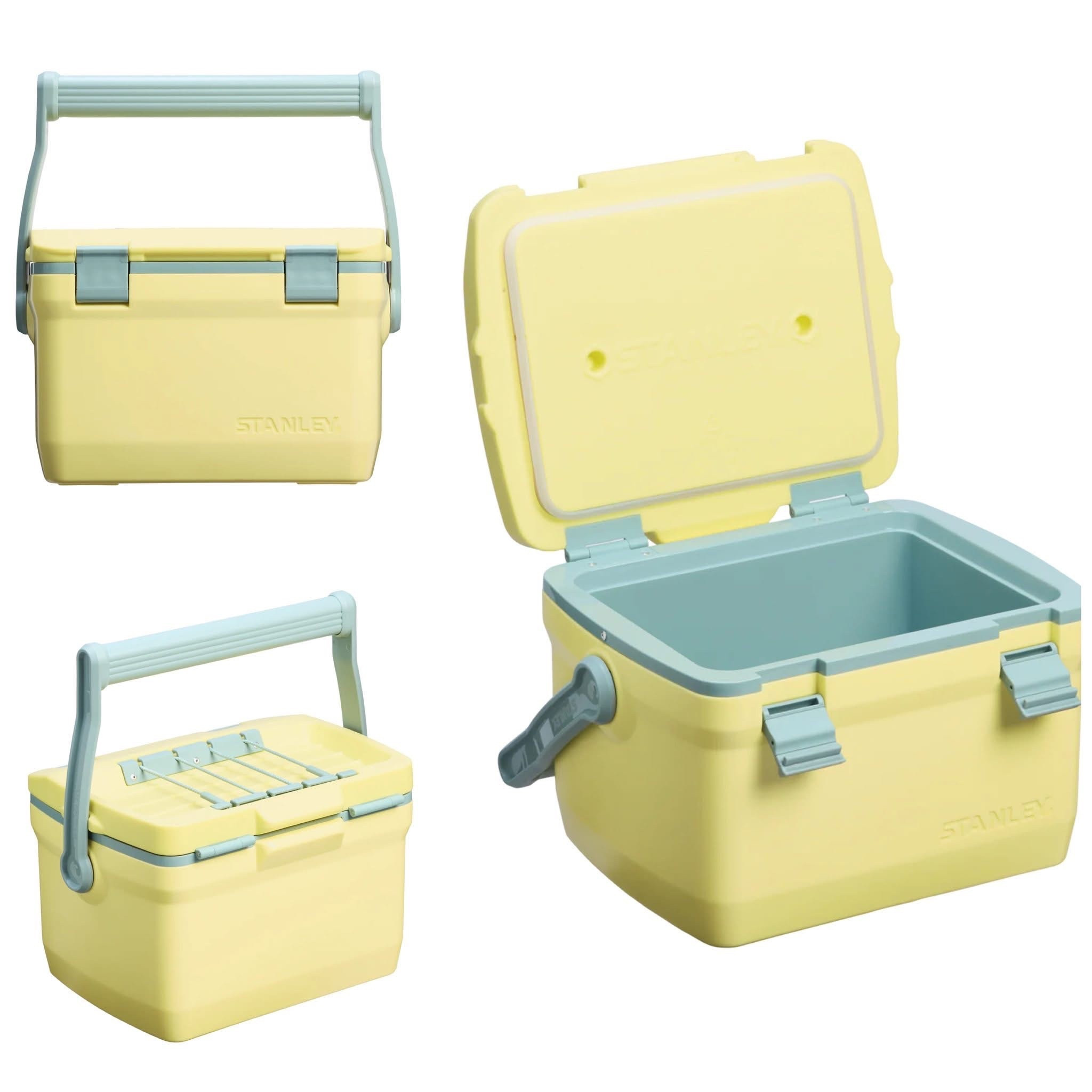 This is 🍌🍌🍌🍌🍌

Mmkay this Stanley lunch cooler for $16 (reg. $50), such a great deal. Free shipping @ $50 



#LTKSeasonal #LTKSaleAlert