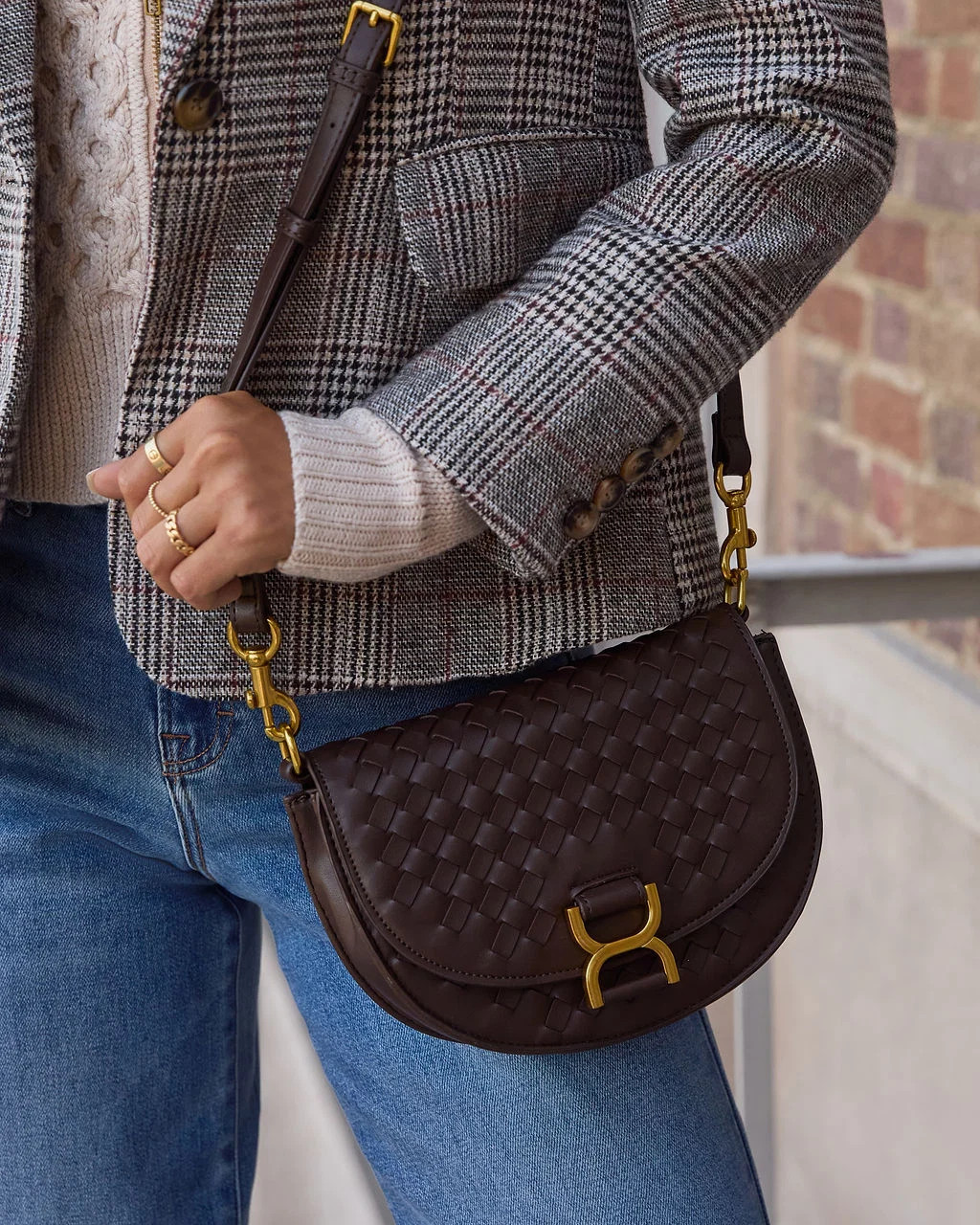 Annalyn Woven Crossbody Bag Oatmilk / O/S | VICI