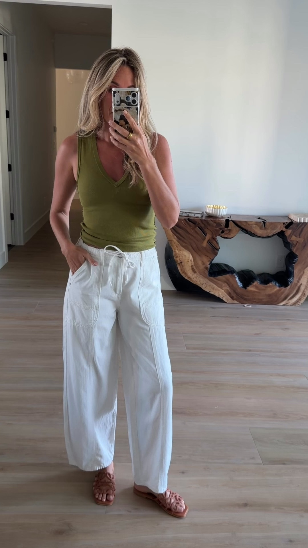 Freepeople vneck tank top 

#LTKmomlife #LTKSeasonal #LTKootd