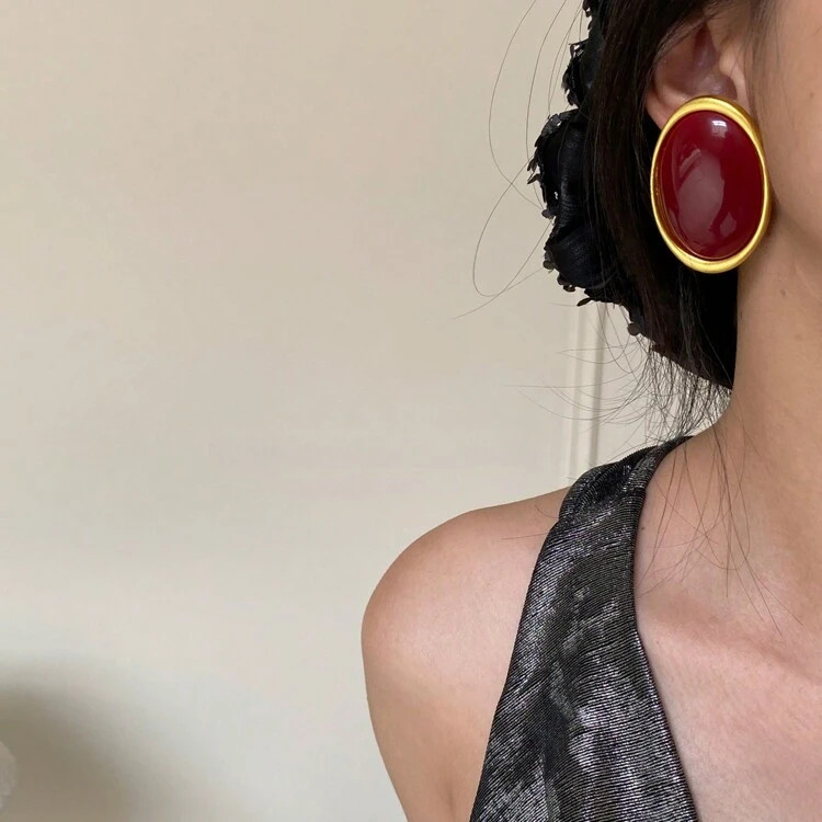 1 Pair Minimalist Oval Resin Earrings, Elegant & Leisure | SHEIN