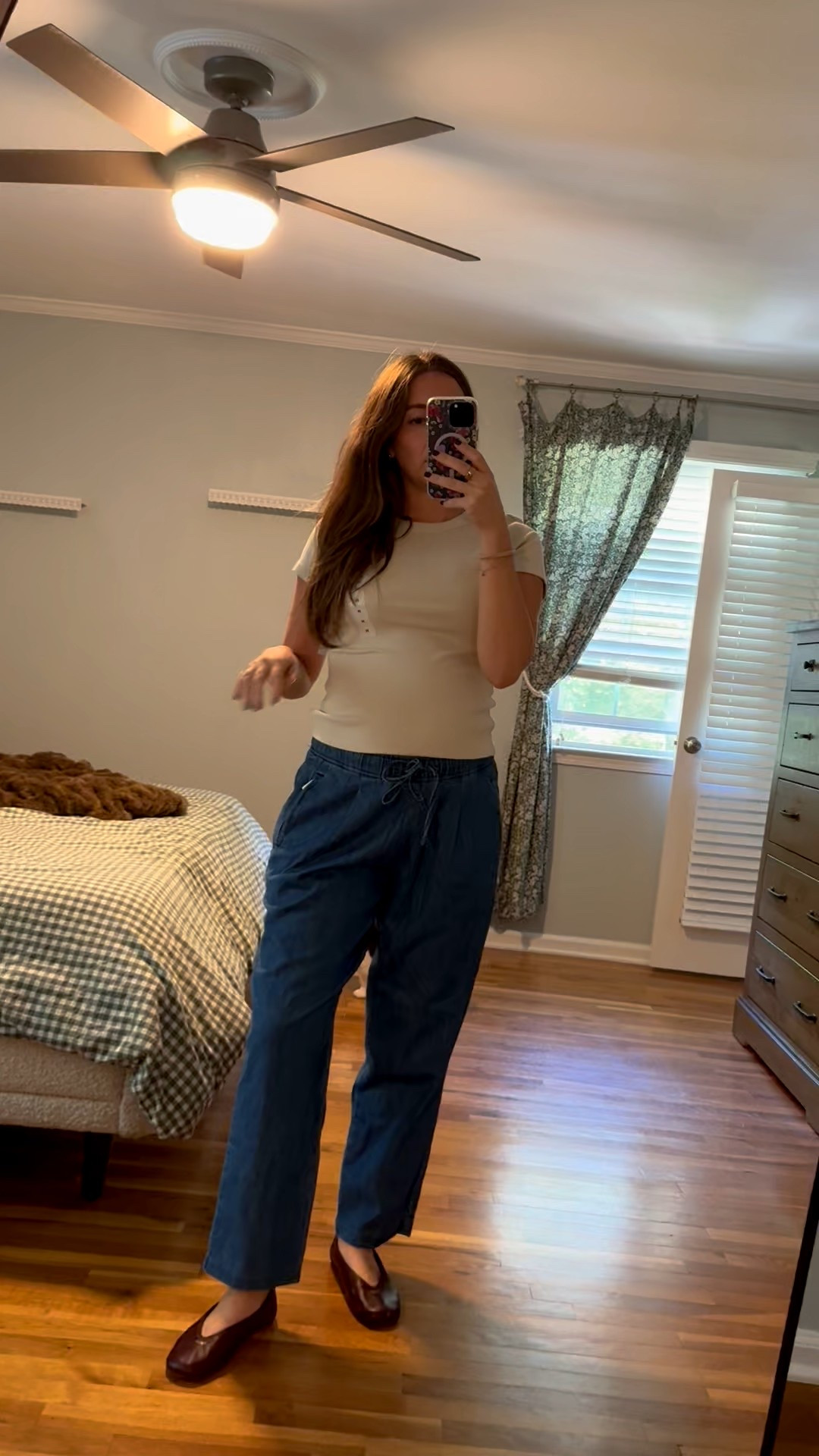 Old navy try on!! These pants are so comfy and work with a bump!! 

Everything is BOGO free at old navy 

Can never have too many tees! 

Wearing M in both 
Sized down 1/2 a size in shoes 

#LTKSaleAlert #LTKFindsUnder100 #LTKFindsUnder50