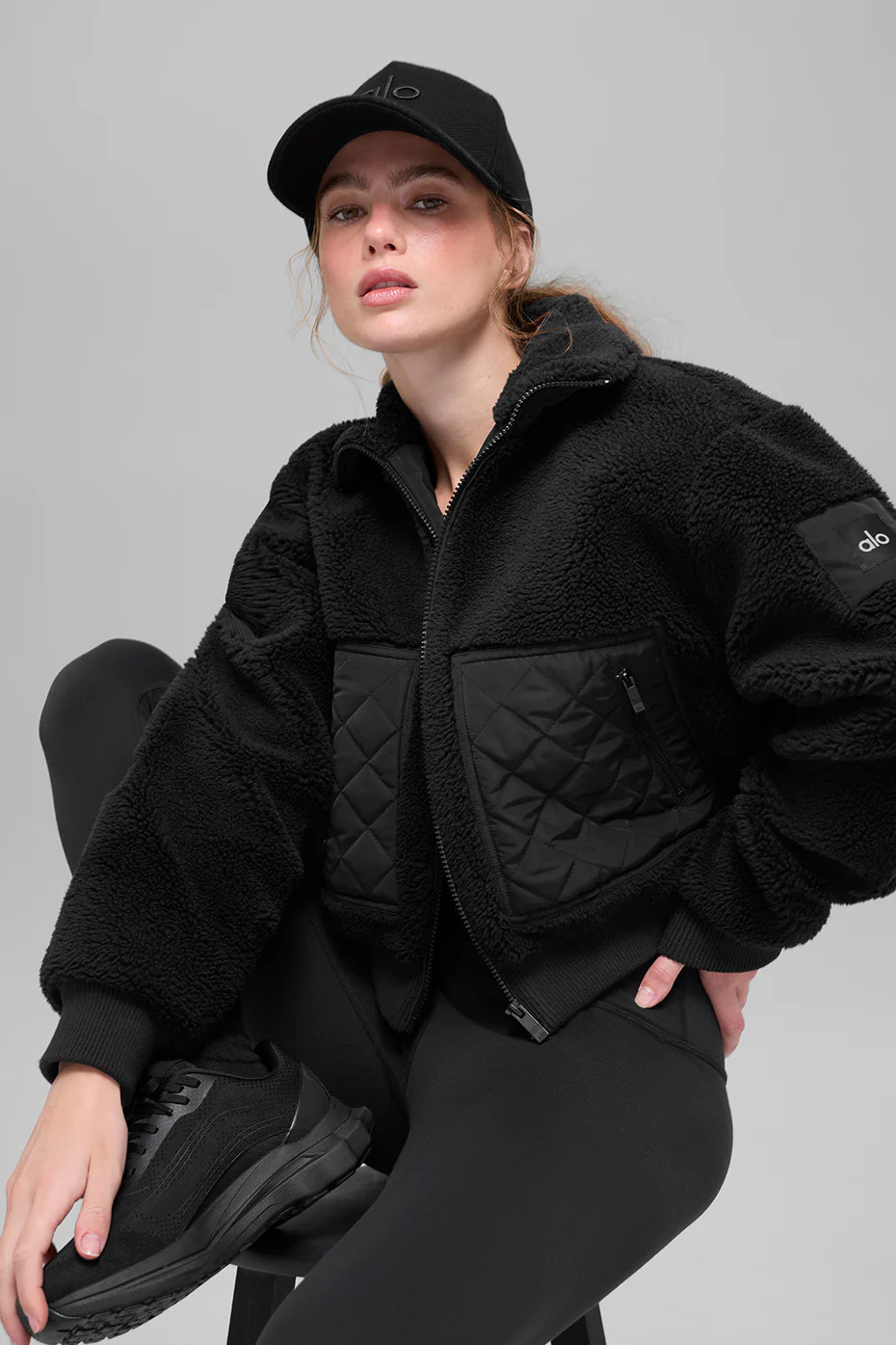 ALO | Sherpa Edge Bomber Jacket in Black, Size: XS | Alo Yoga (US)