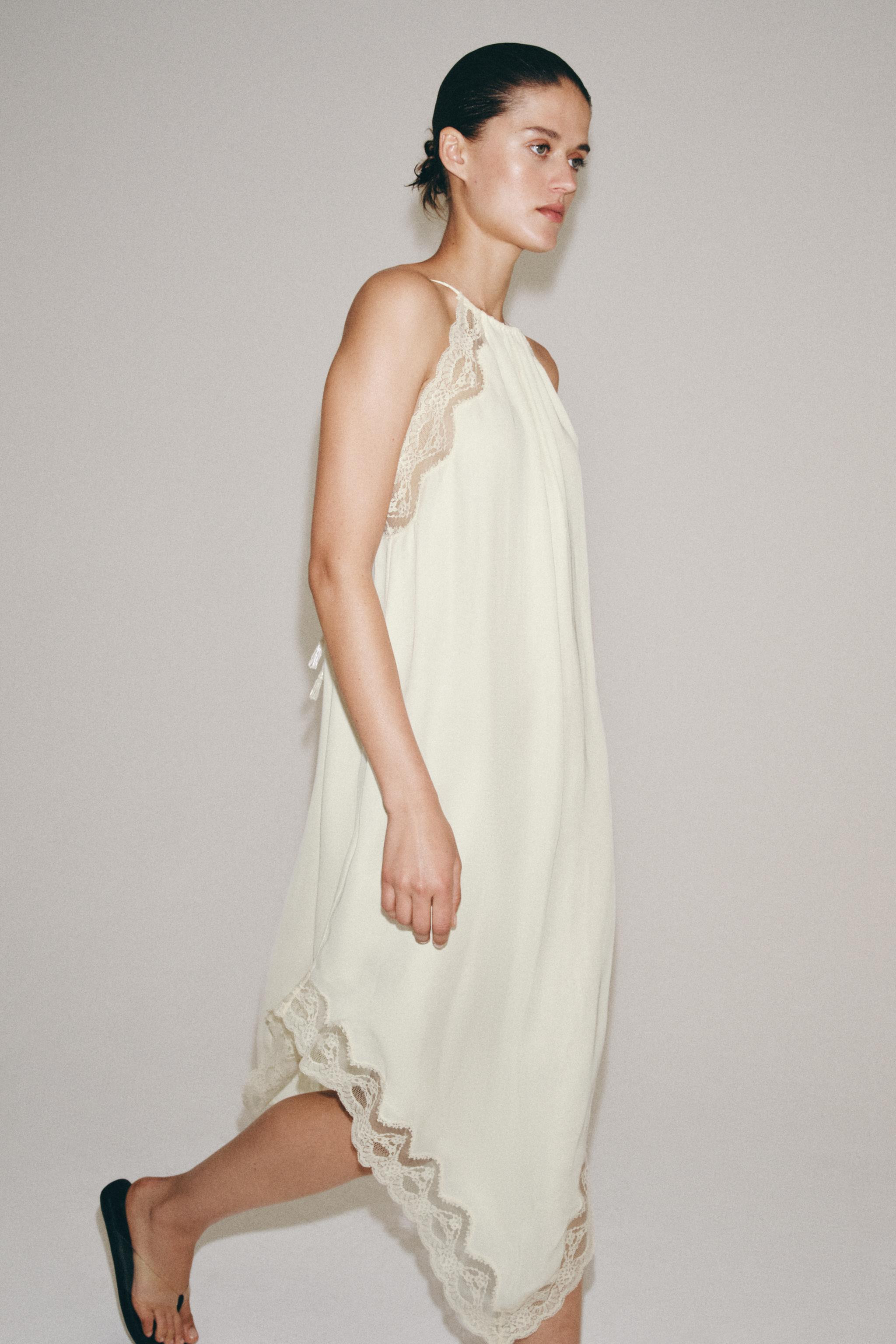 ZW COLLECTION COMBINATION LACE DRESS | Zara US