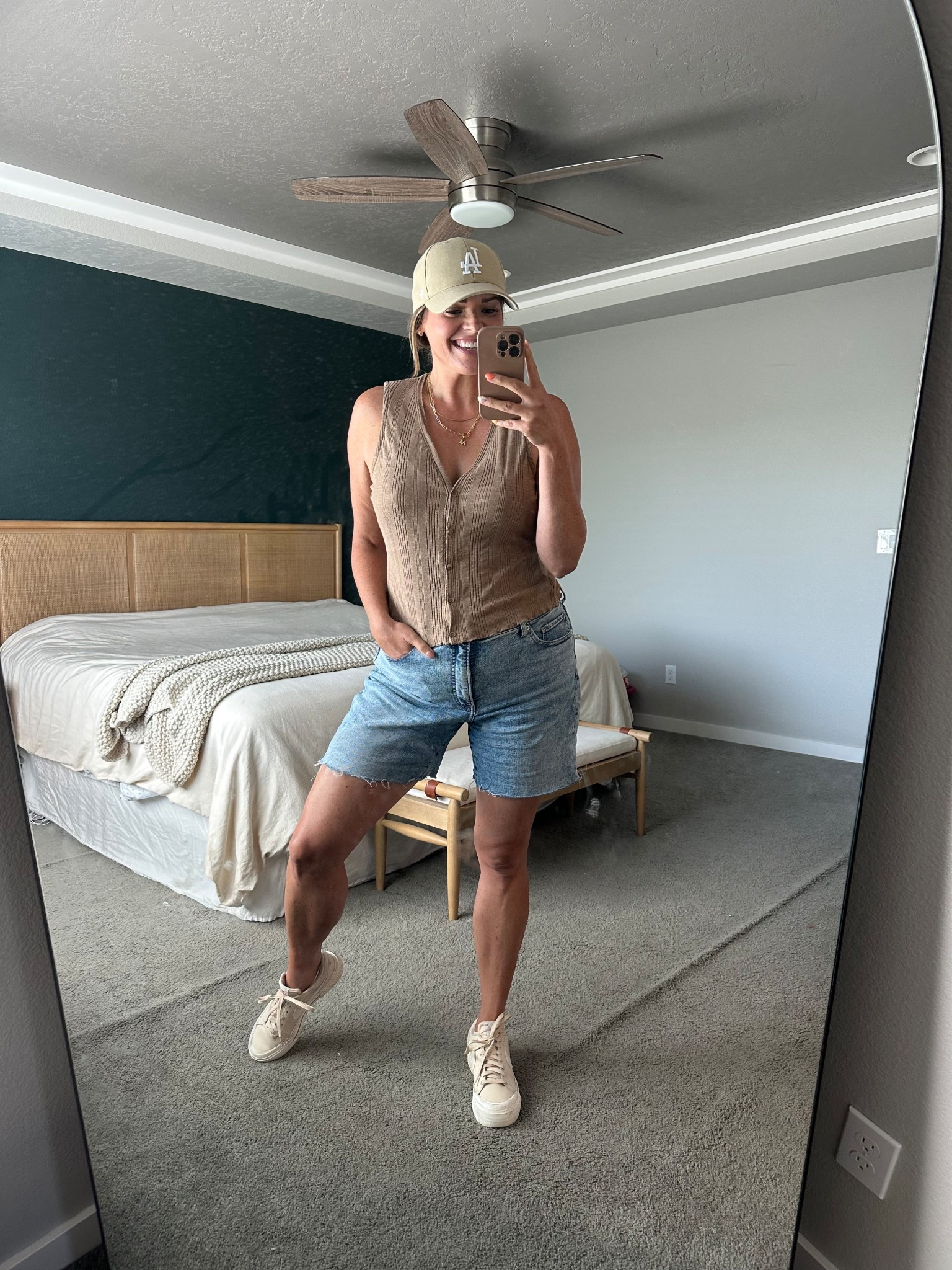 Today’s sport mode mom fit.


#LTKStyleTip #LTKFindsUnder100 #LTKSaleAlert