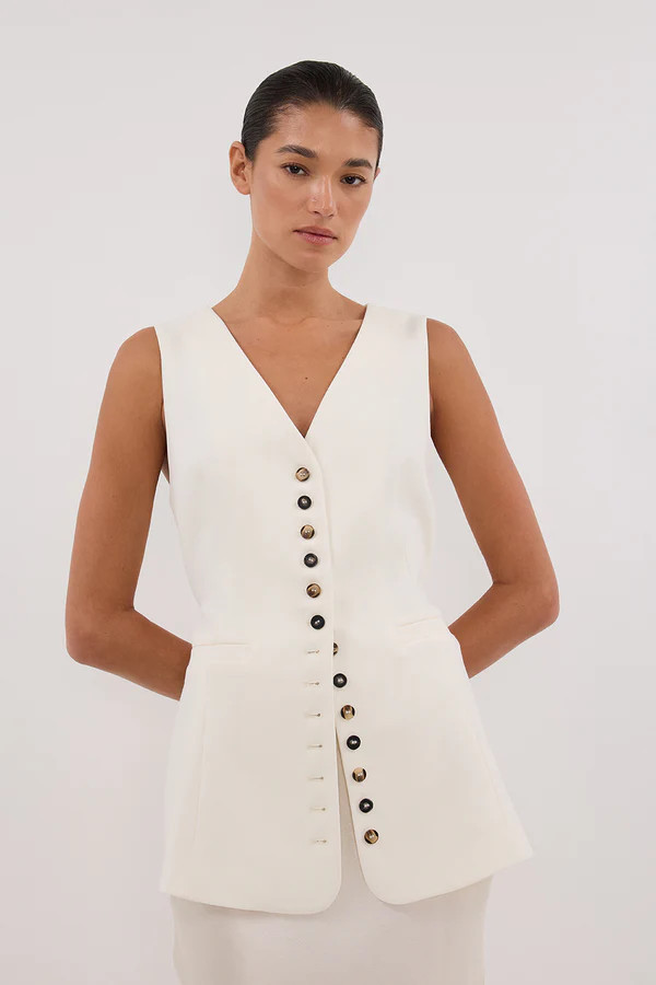 DEMI CREAM LONGLINE VEST | DISSH