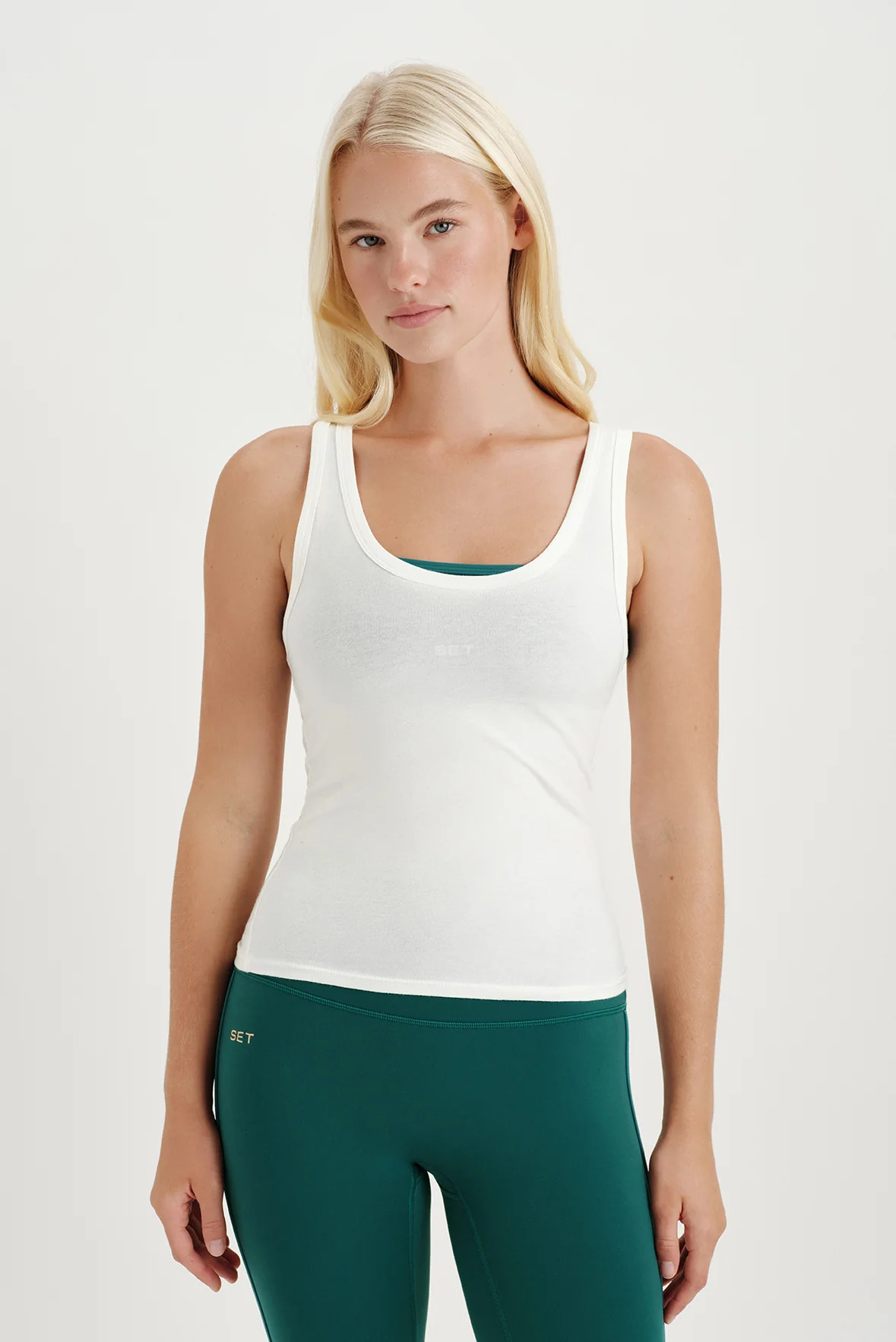 STRETCH COTTON LAYER SCOOP V TANK - DUST | SET Active