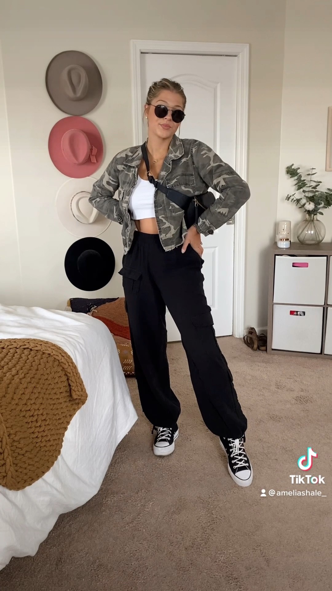 Frequent outfit repeater! Day 16 of 30 realistic outfits. #converse #target #fallfashion #falloutfit #outfitideas 