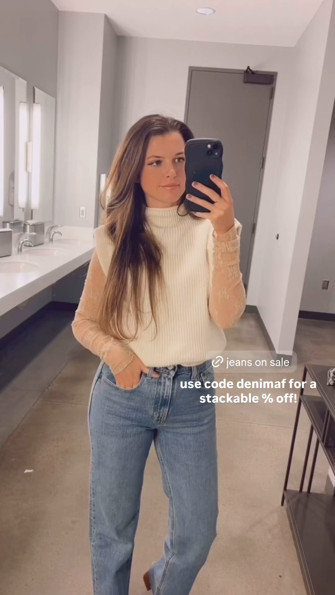 // Abercrombie denim on extra sale !!! // 

#LTKgrwm #LTKootd #LTKSaleAlert