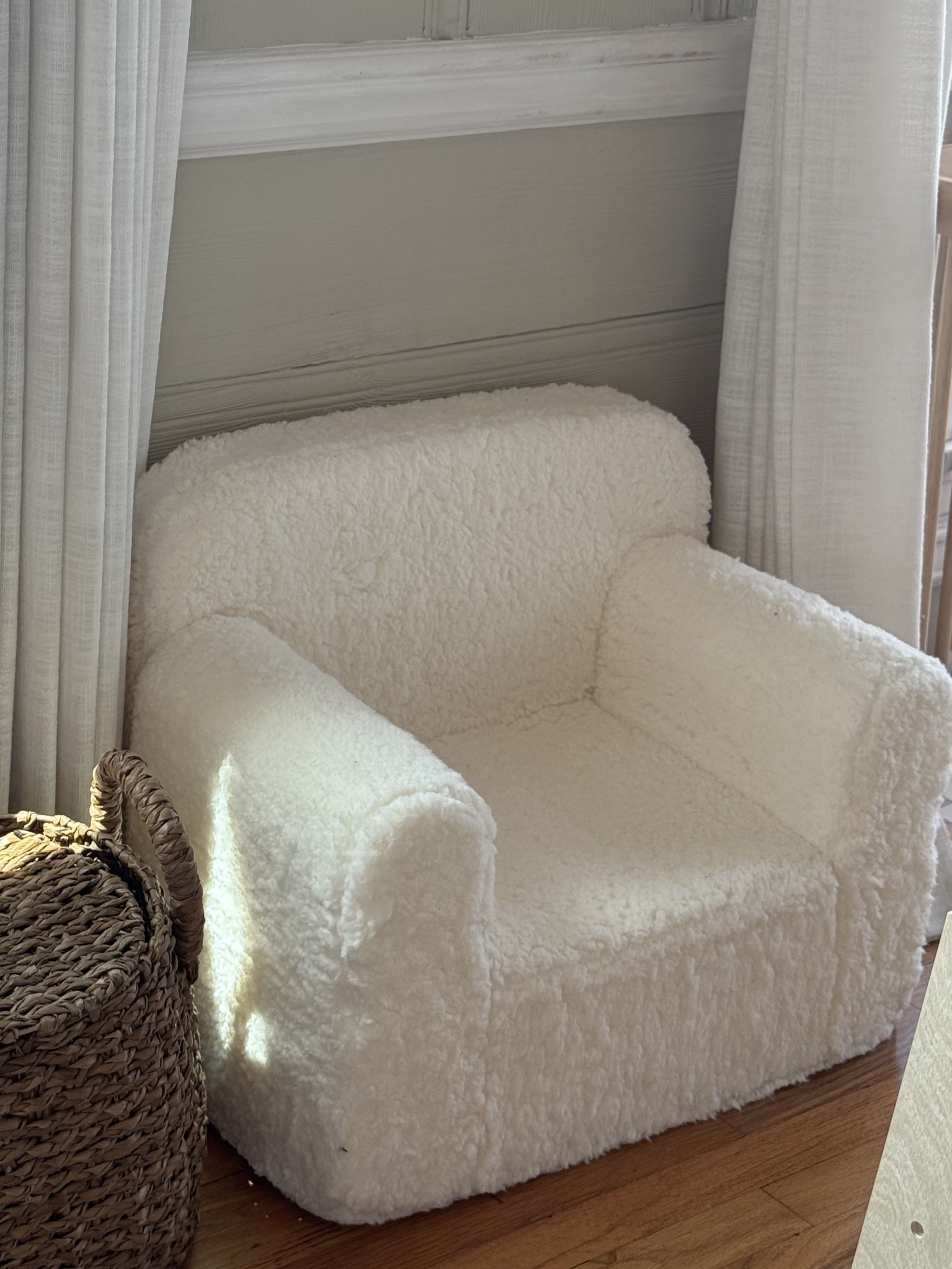 Toddler chair 