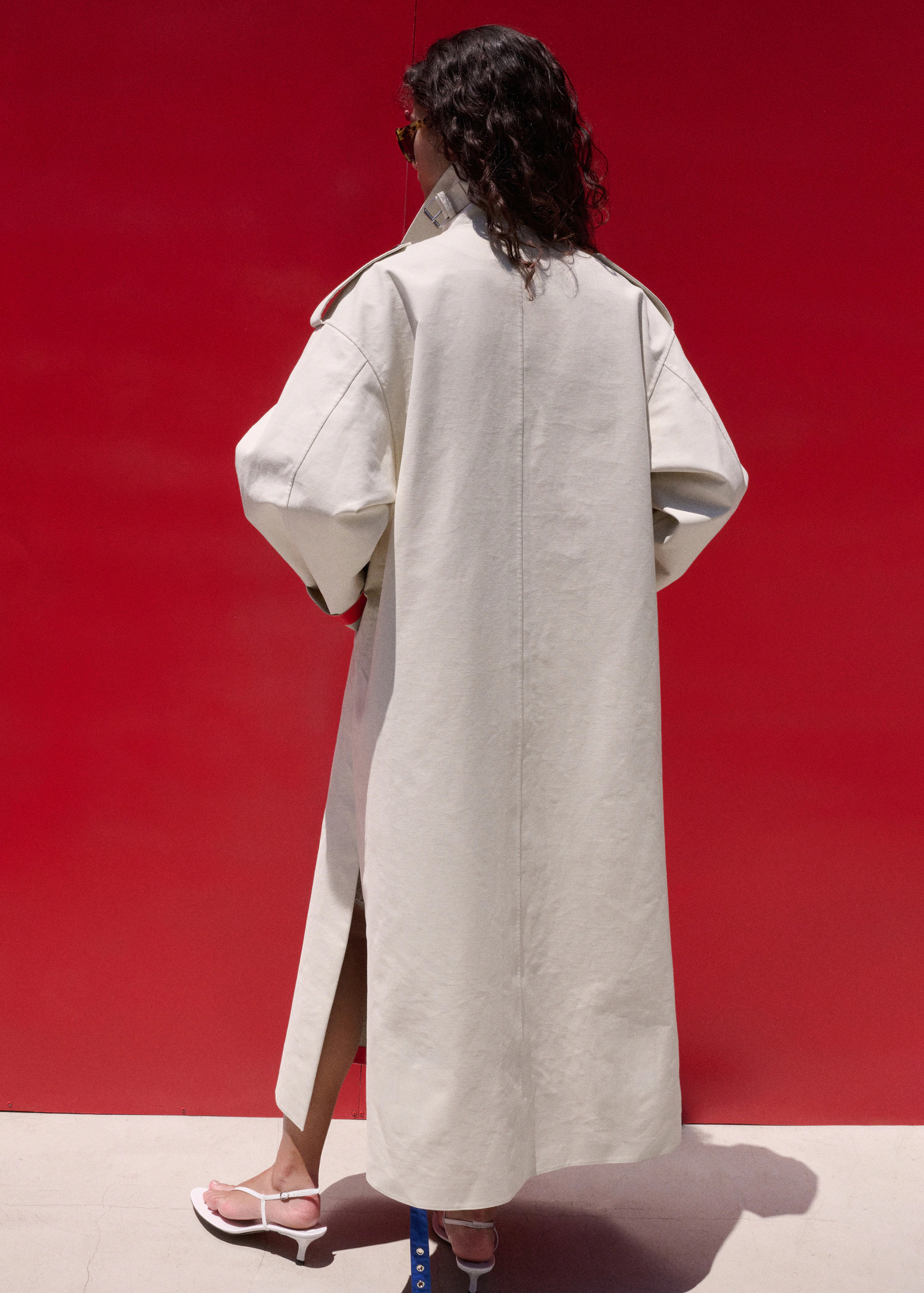 Funnel-neck trench coat with buckle | Mango (US/MX/AU)