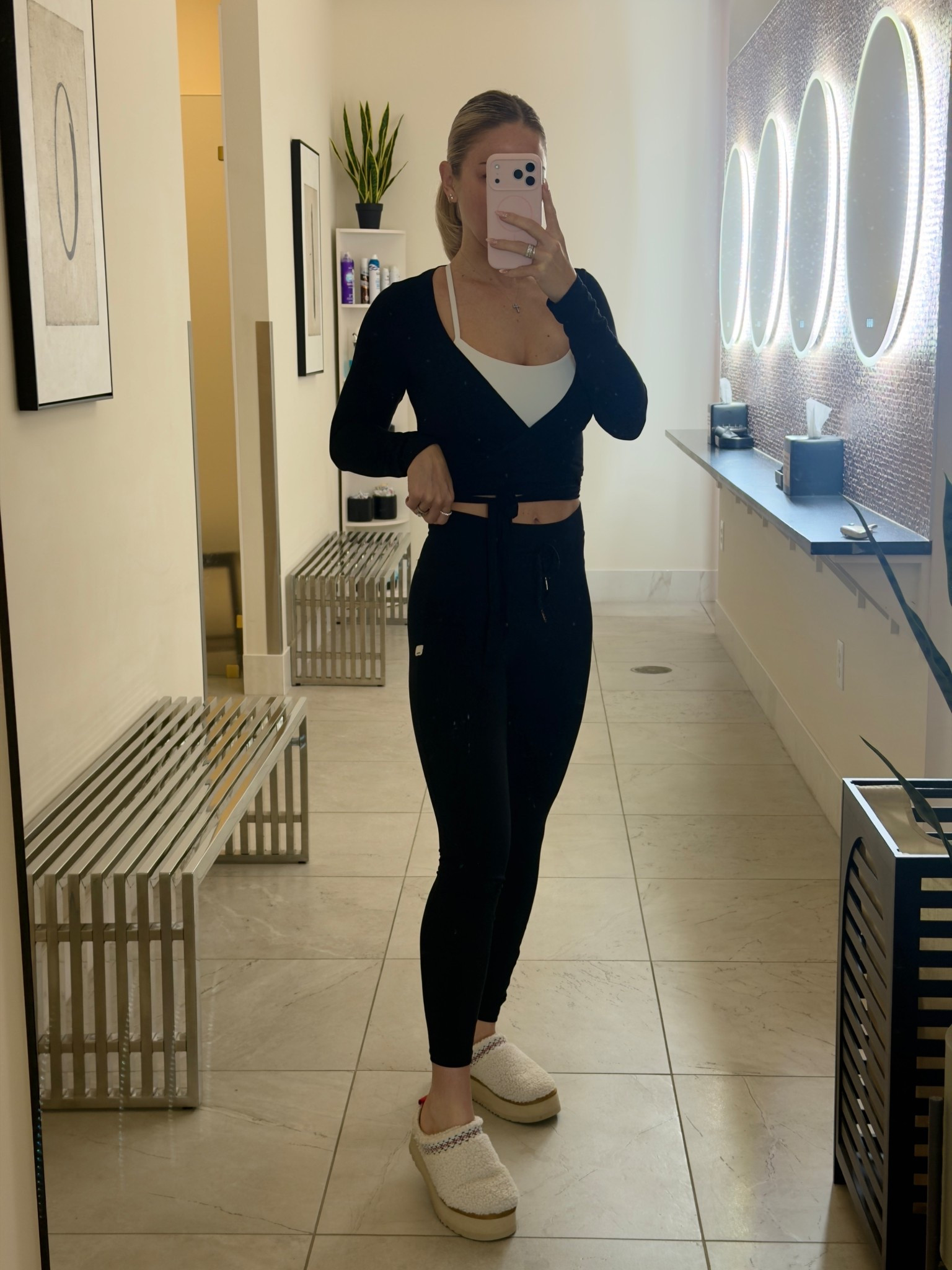 Wearing a medium in white bra, small in black wrap and leggings ✨🖤🤍

#LTKActive #LTKTall #LTKmomlife